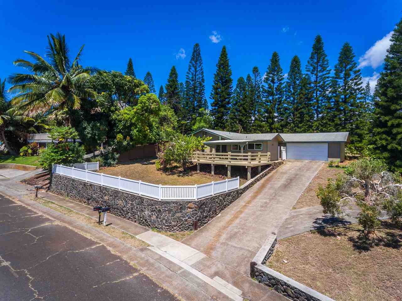201 Kaualani Dr, 