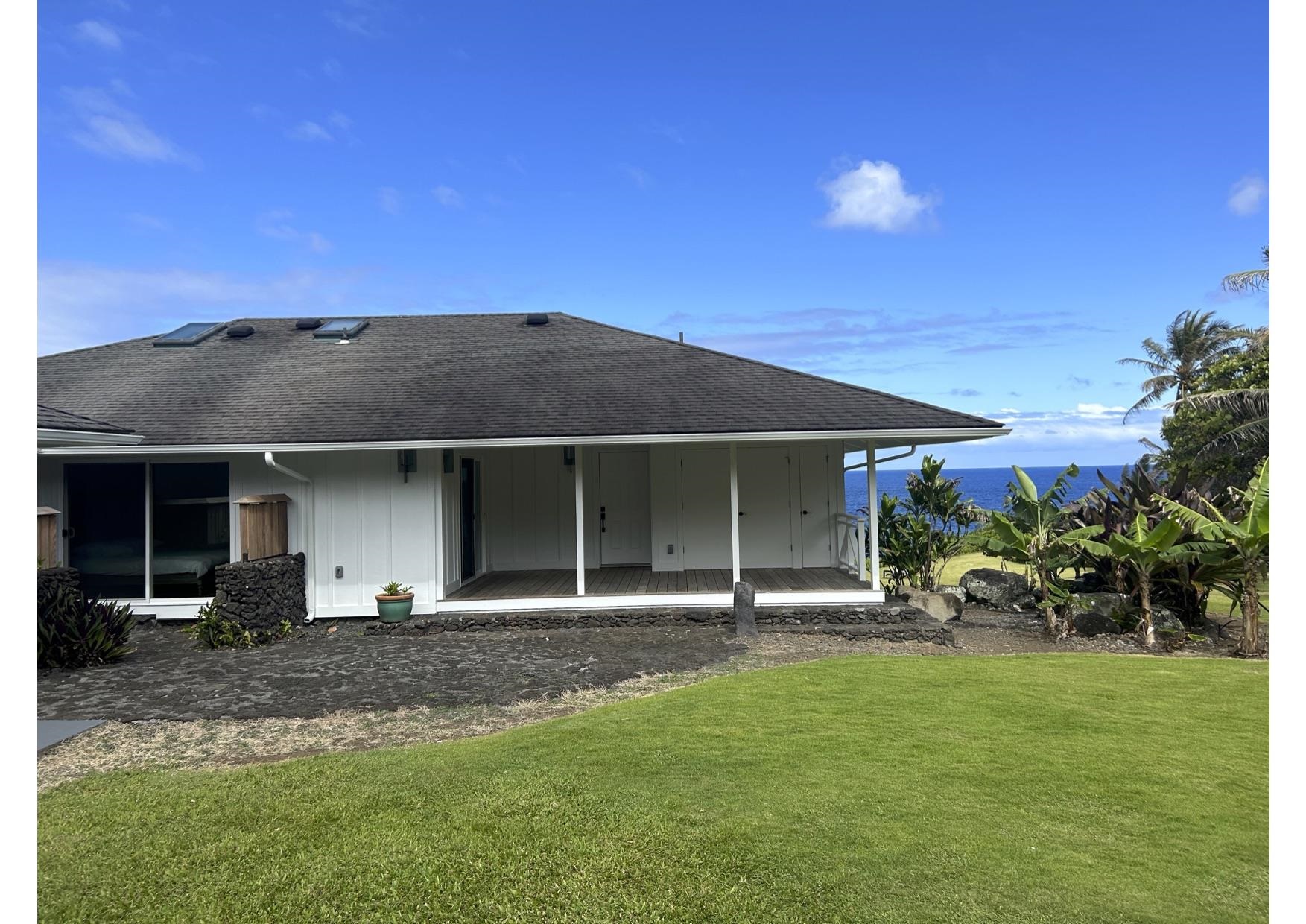 35 Kapohue Rd, Hana, HI, 96713  