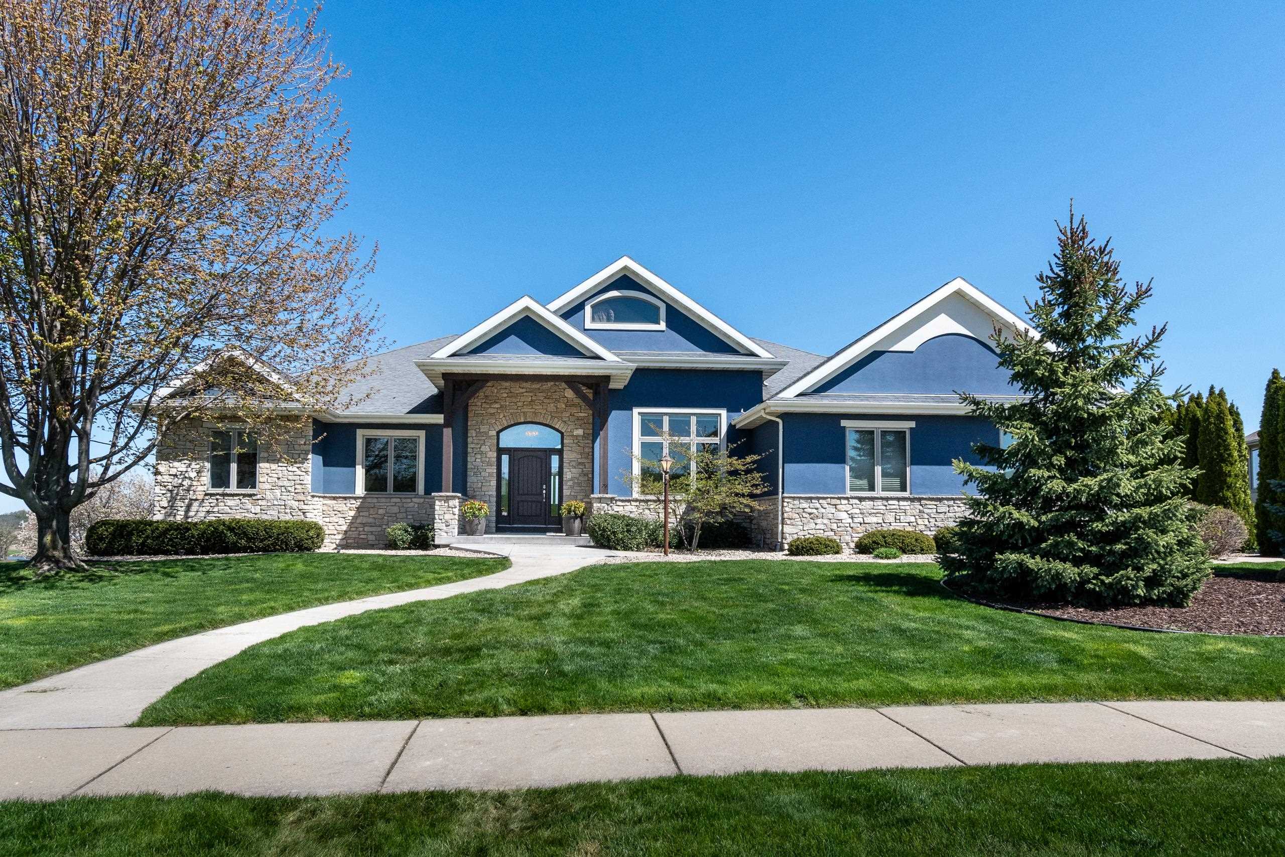 Photo of 1069 Winged Foot Drive, Oregon, WI 53575
