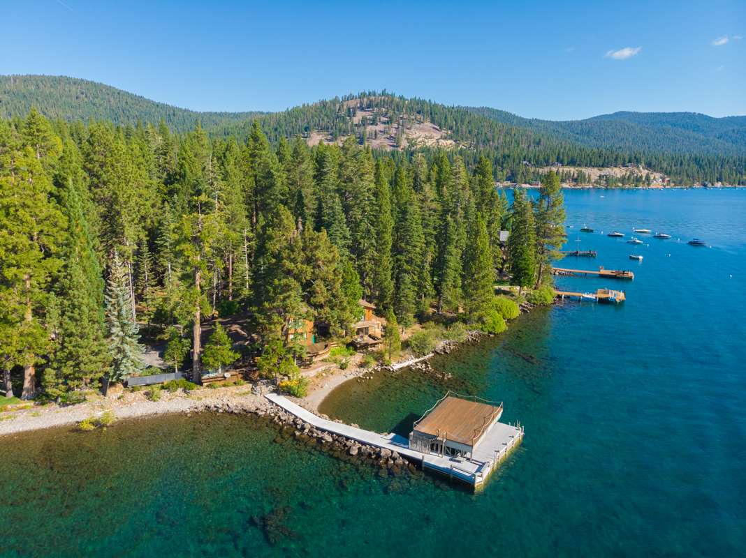 5472 North Lake Boulevard a luxury home for sale in Carnelian Bay