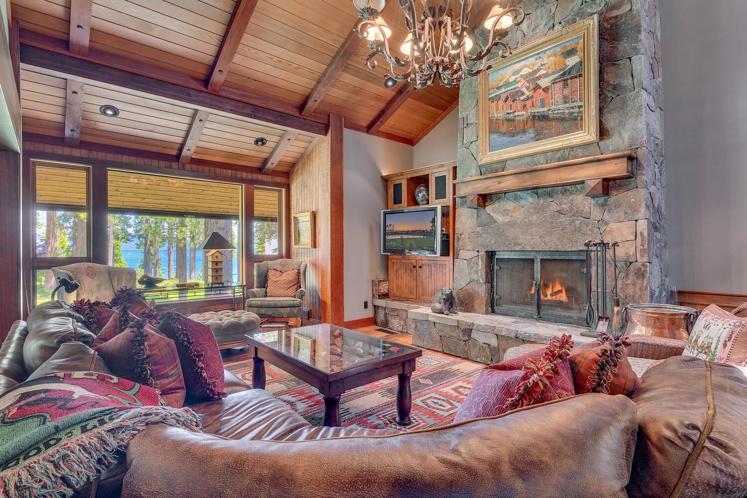 6400 West Lake Boulevard Unit: 8
