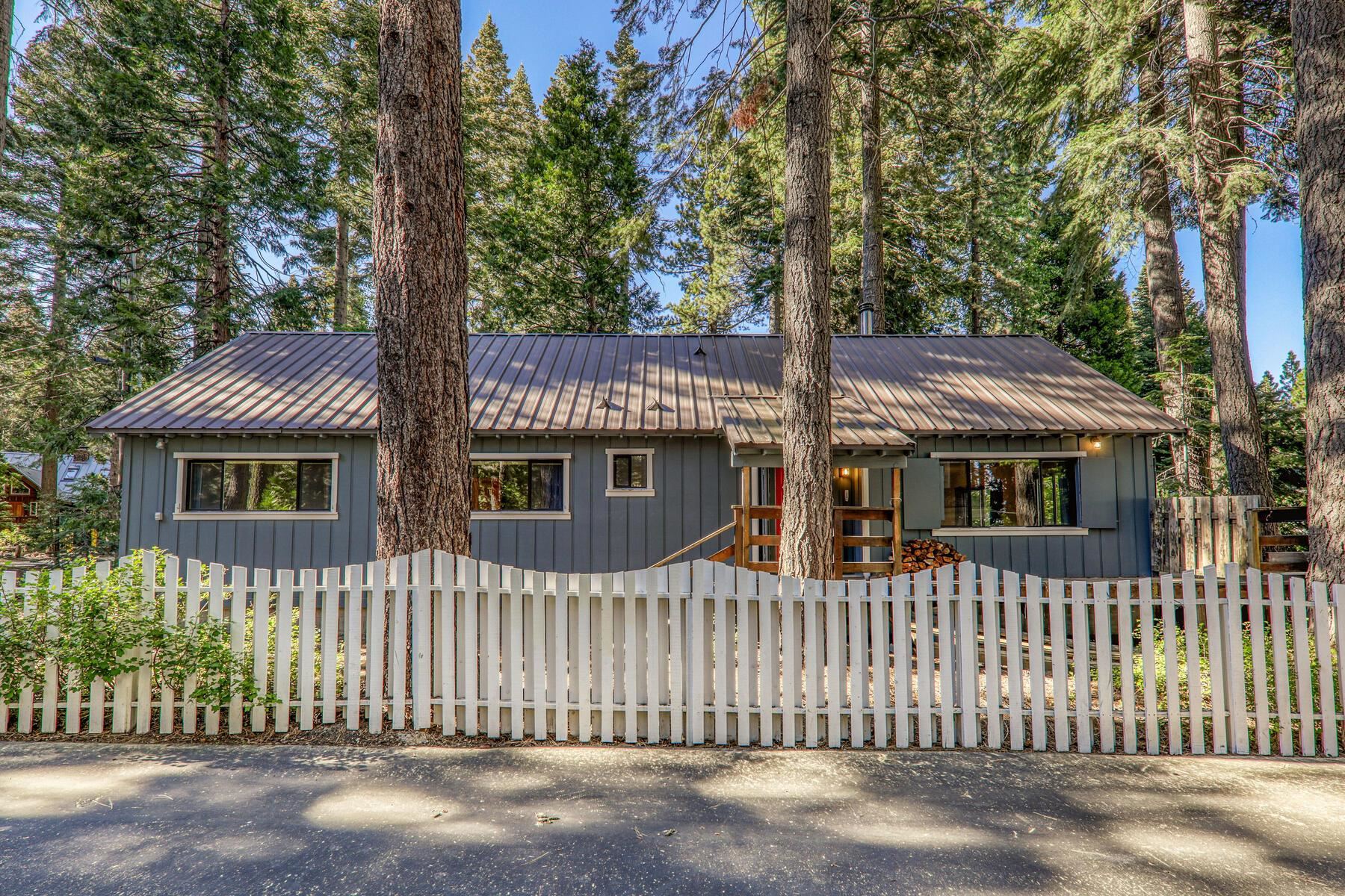 1690 Tahoe Park Avenue