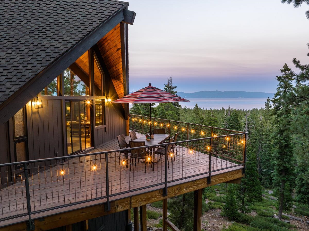 1695 Tahoe Park Heights Drive