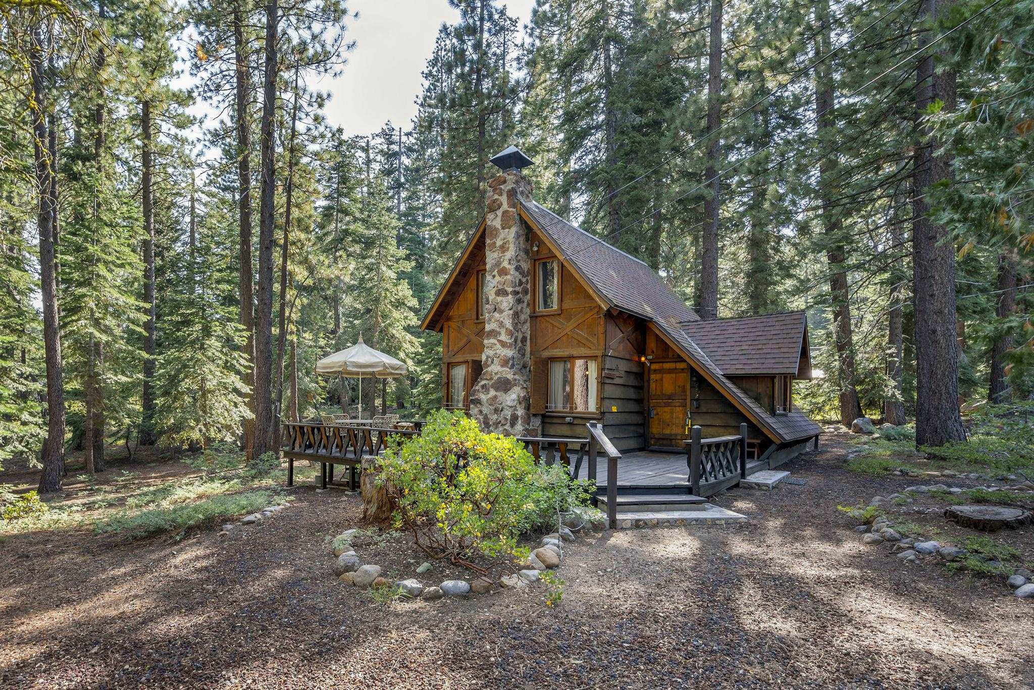 525 Tamarack Lane
