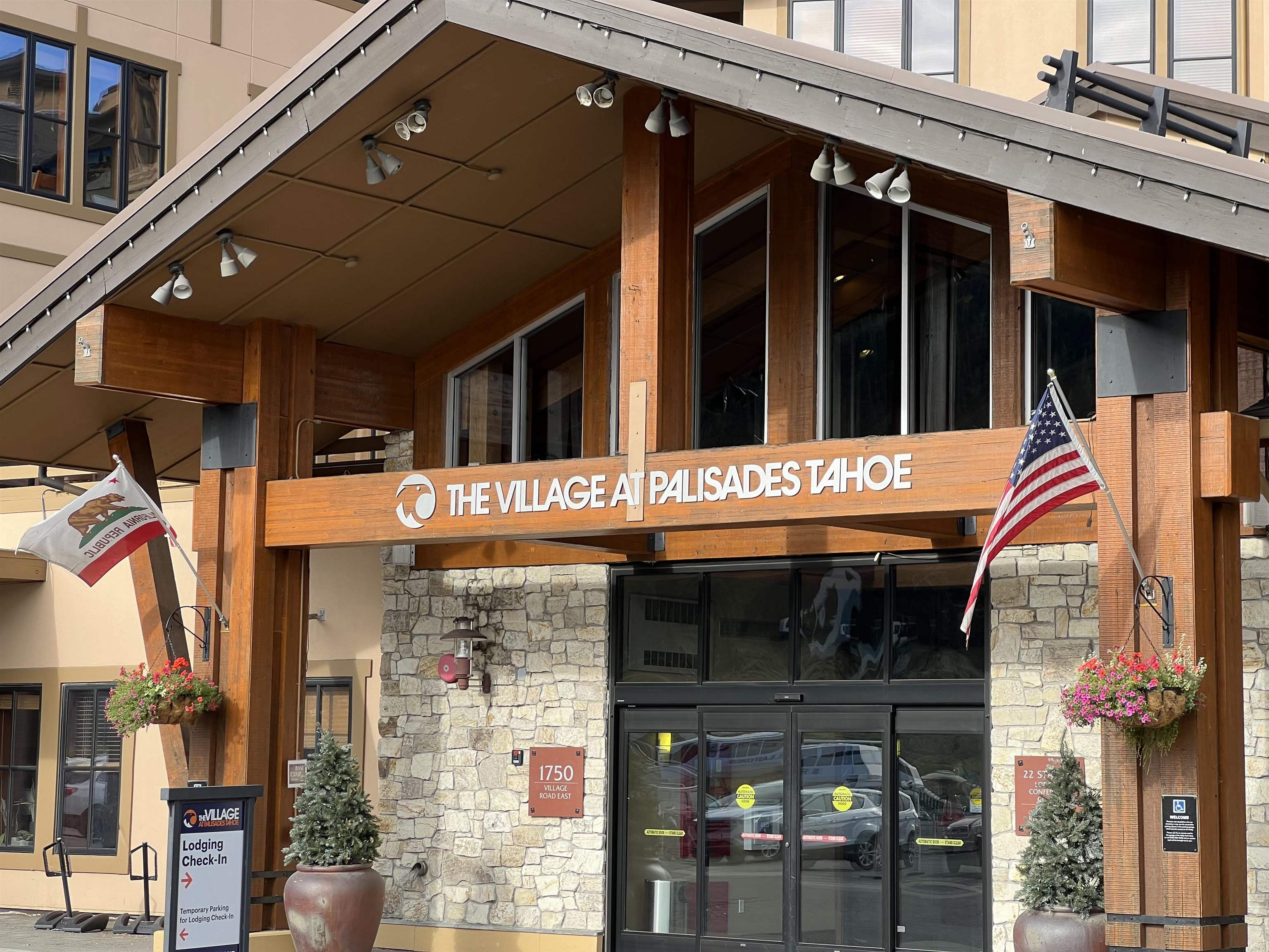 1750 Village East Road Unit: 5-107
