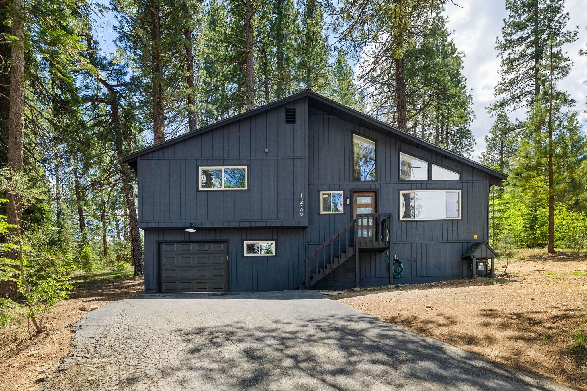 10799 Jeffery Pine Road