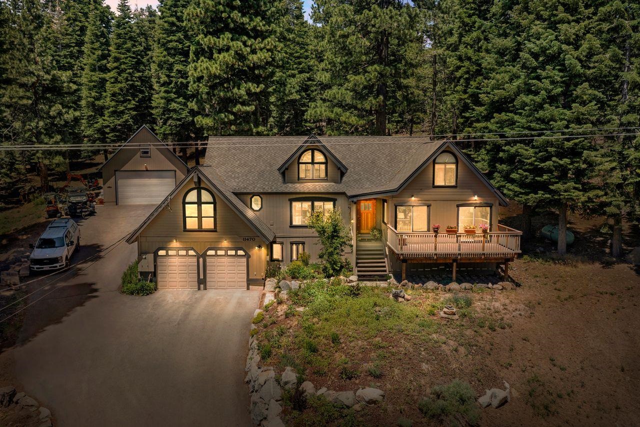 11470 Lockwood Drive