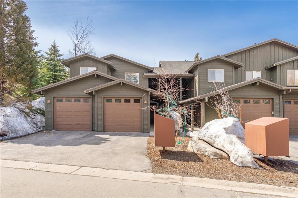 10620 Boulders Road