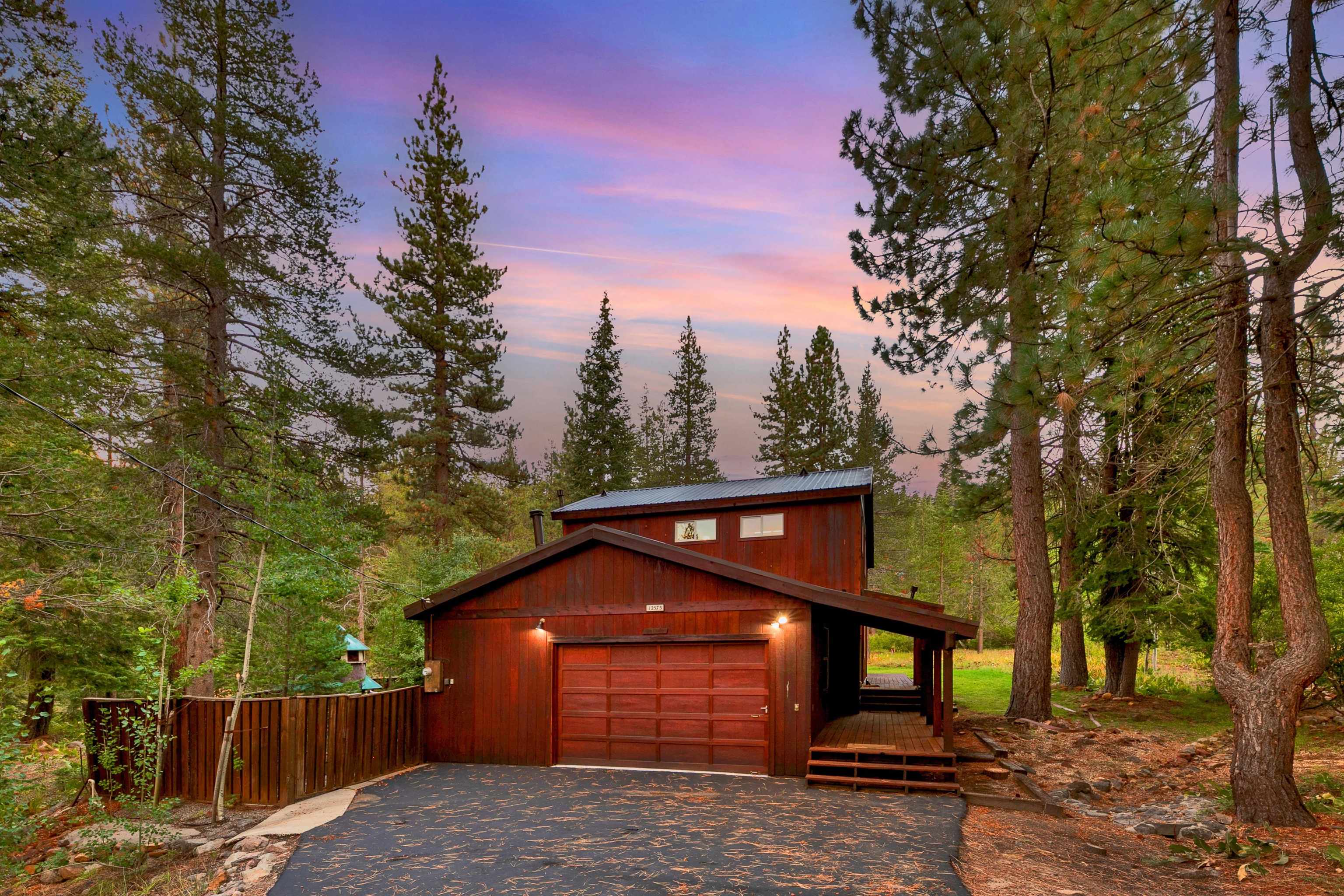 12573 Schussing Way