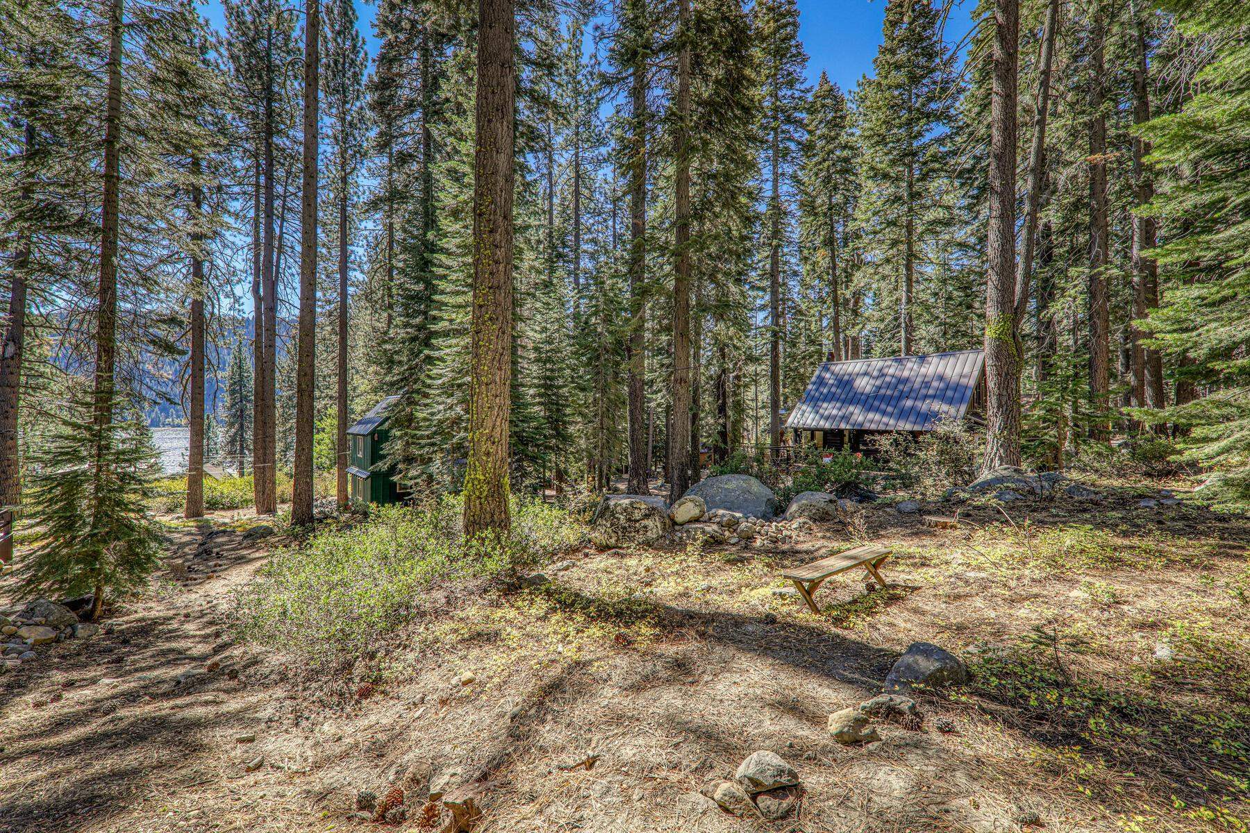 14161 Tanager Lane