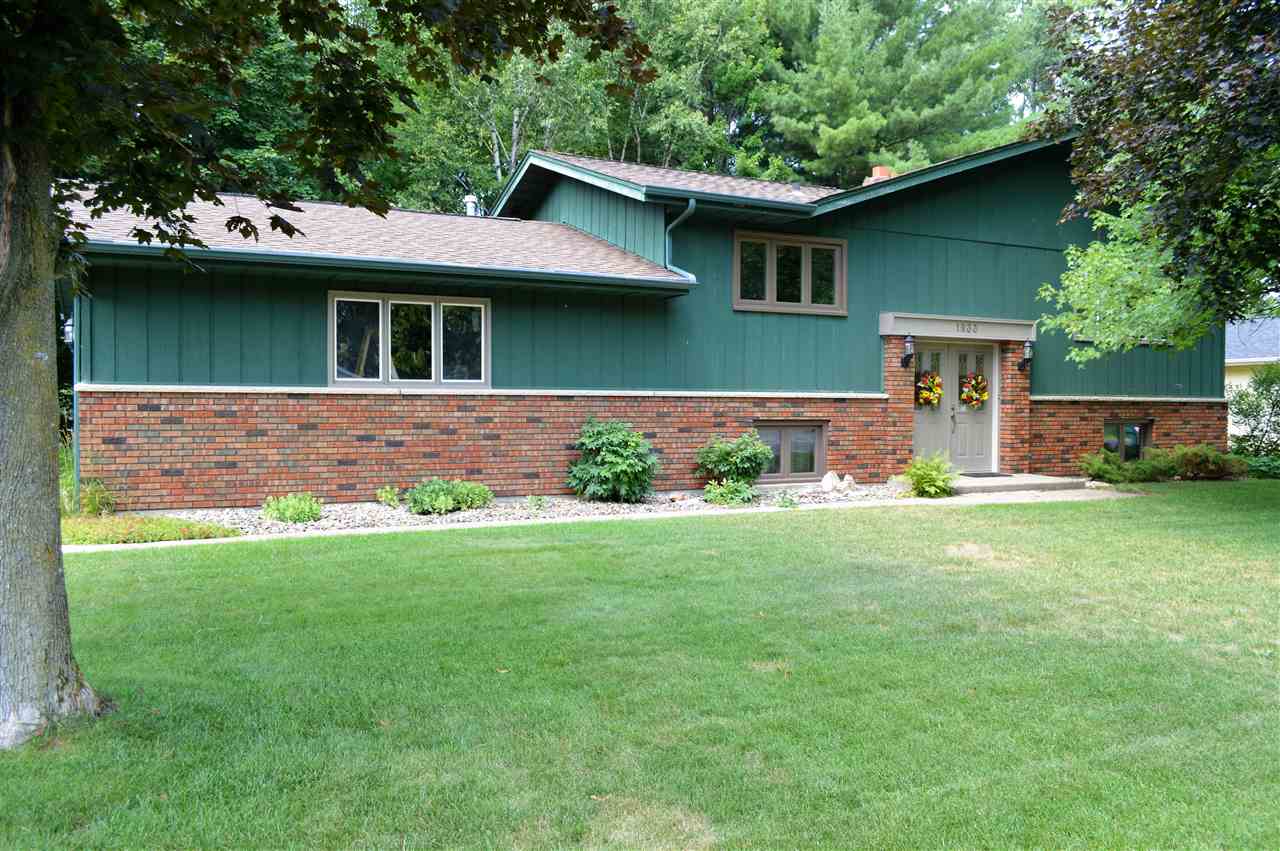 1933 April Lane Stevens Point Wi 54481 North Central Real