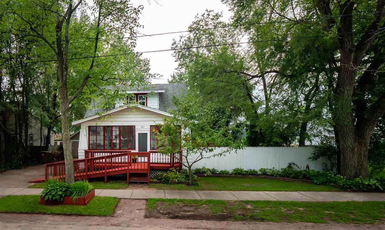 2017 Boyington Avenue Stevens Point Wi 54481 Jones Realty Llc