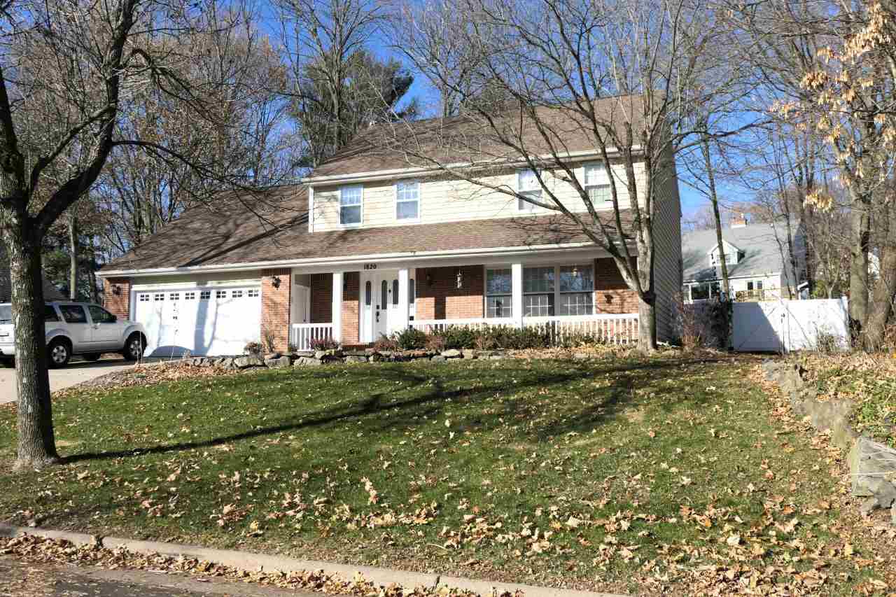 1820 Crestview Drive Wausau Wi 54403 Key To Your Next Move At