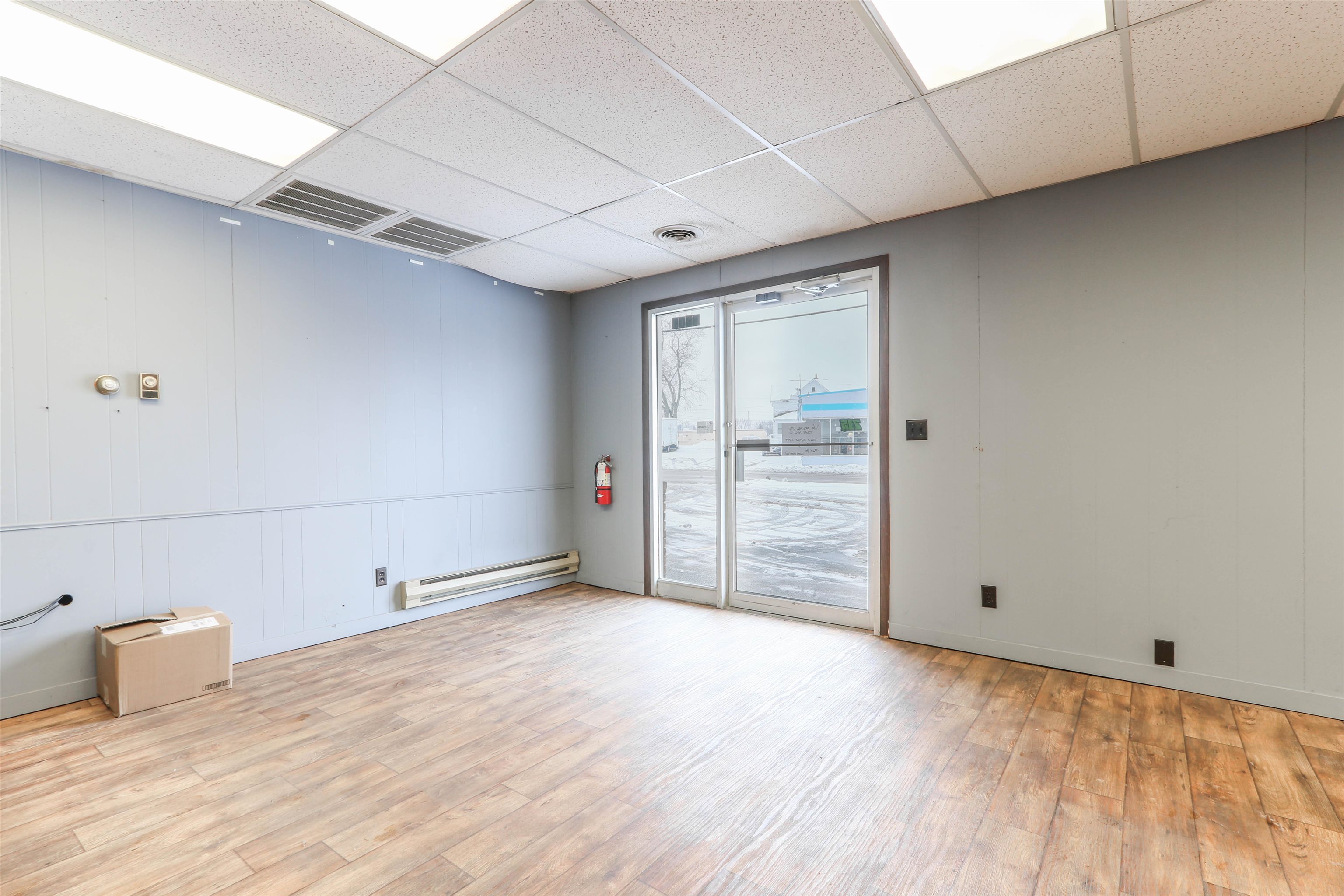 1301-1305 S CENTRAL AVENUE, Marshfield, Wisconsin 54449, ,Commercial/industrial,For Sale,1301-1305 S CENTRAL AVENUE,22106780