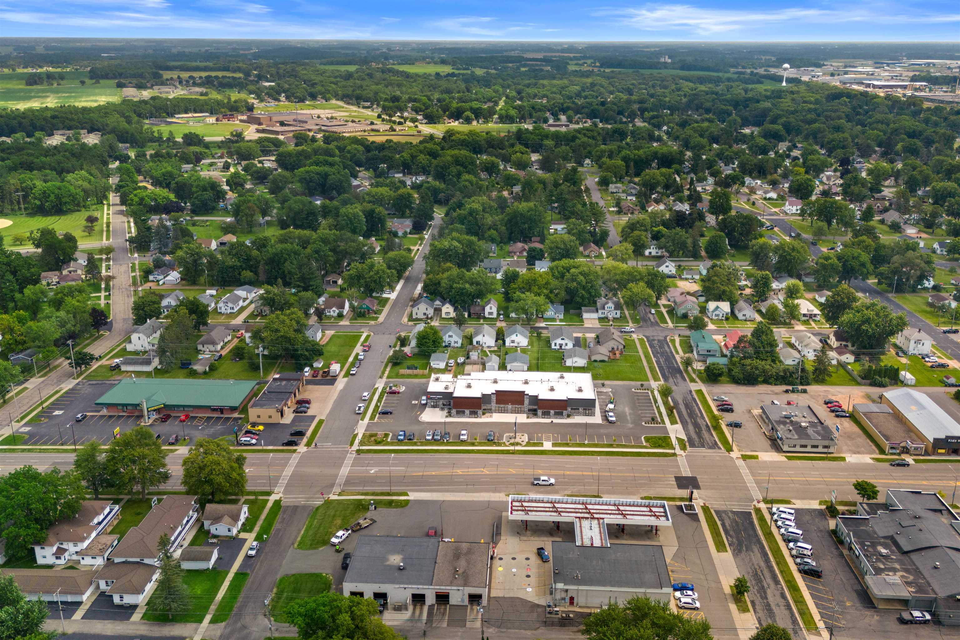 603 - 613 N CENTRAL AVENUE, Marshfield, Wisconsin 54449, ,Commercial/industrial,For Rent,603 - 613 N CENTRAL AVENUE,22201158