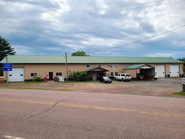 W6916 RIDGE ROAD, Neillsville, Wisconsin 54456, ,Commercial/industrial,For Sale,W6916 RIDGE ROAD,22203244