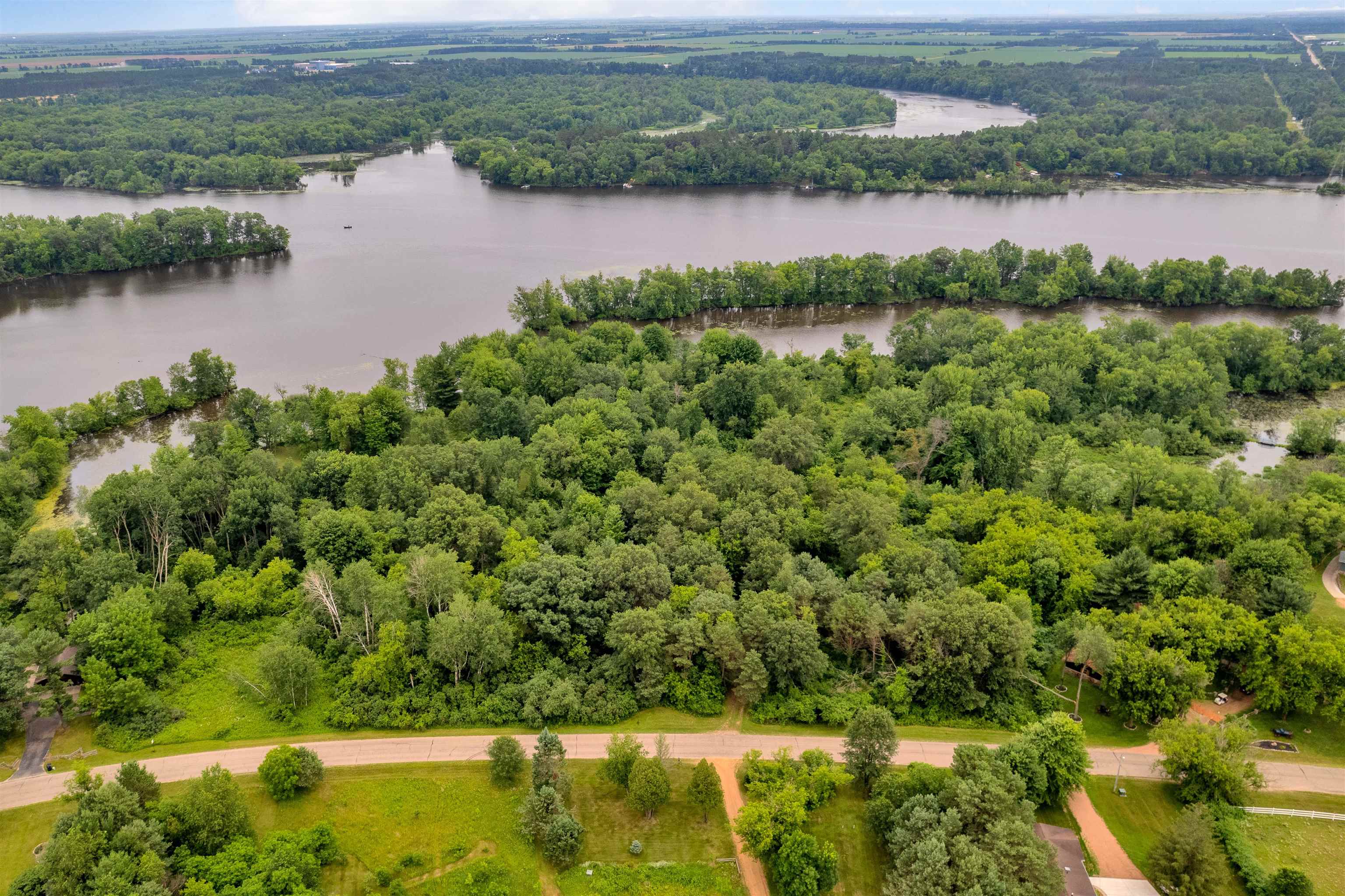 16 acres mol OLE RIVER ROAD, Stevens Point, Wisconsin 54481, ,Land,For Sale,16 acres mol OLE RIVER ROAD,22203505