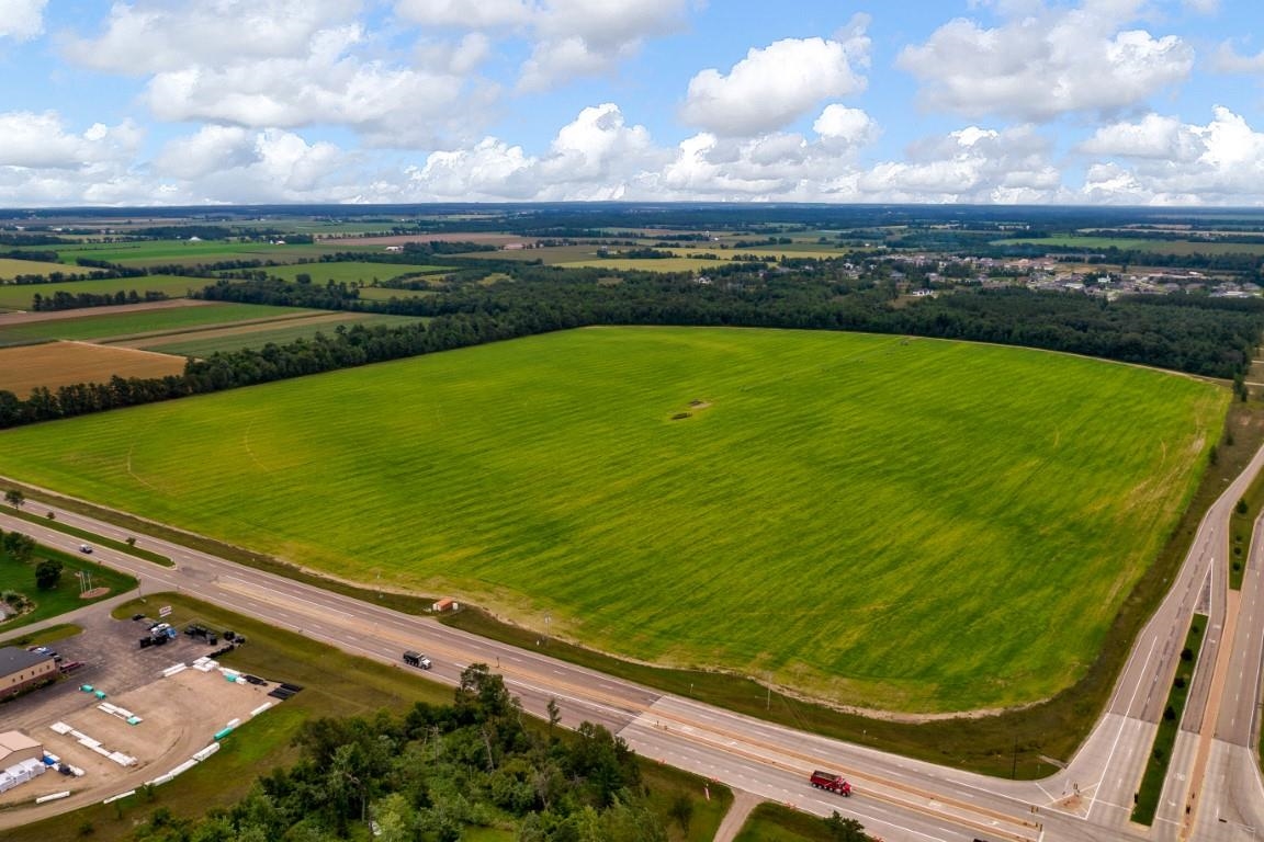 Lot 1 COUNTY ROAD R, Plover, Wisconsin 54467, ,Land,For Sale,Lot 1 COUNTY ROAD R,22204482