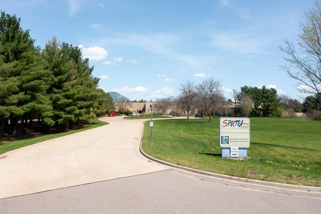 5000 WOODWARD DRIVE, Stevens Point, Wisconsin 54481, ,Commercial/industrial,For Rent,5000 WOODWARD DRIVE,22205700