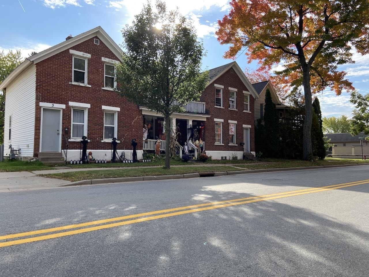 1701 & 1707 N 3RD STREET, Wausau, Wisconsin 54403, 2 Bedrooms Bedrooms, ,1 BathroomBathrooms,Multi-family,For Sale,1701 & 1707 N 3RD STREET,22205836