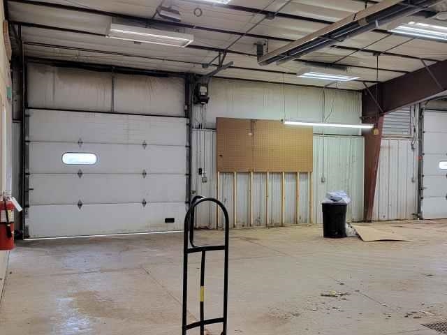 1210 S OAK AVENUE, Marshfield, Wisconsin 54449, ,Commercial/industrial,For Sale,1210 S OAK AVENUE,22230246