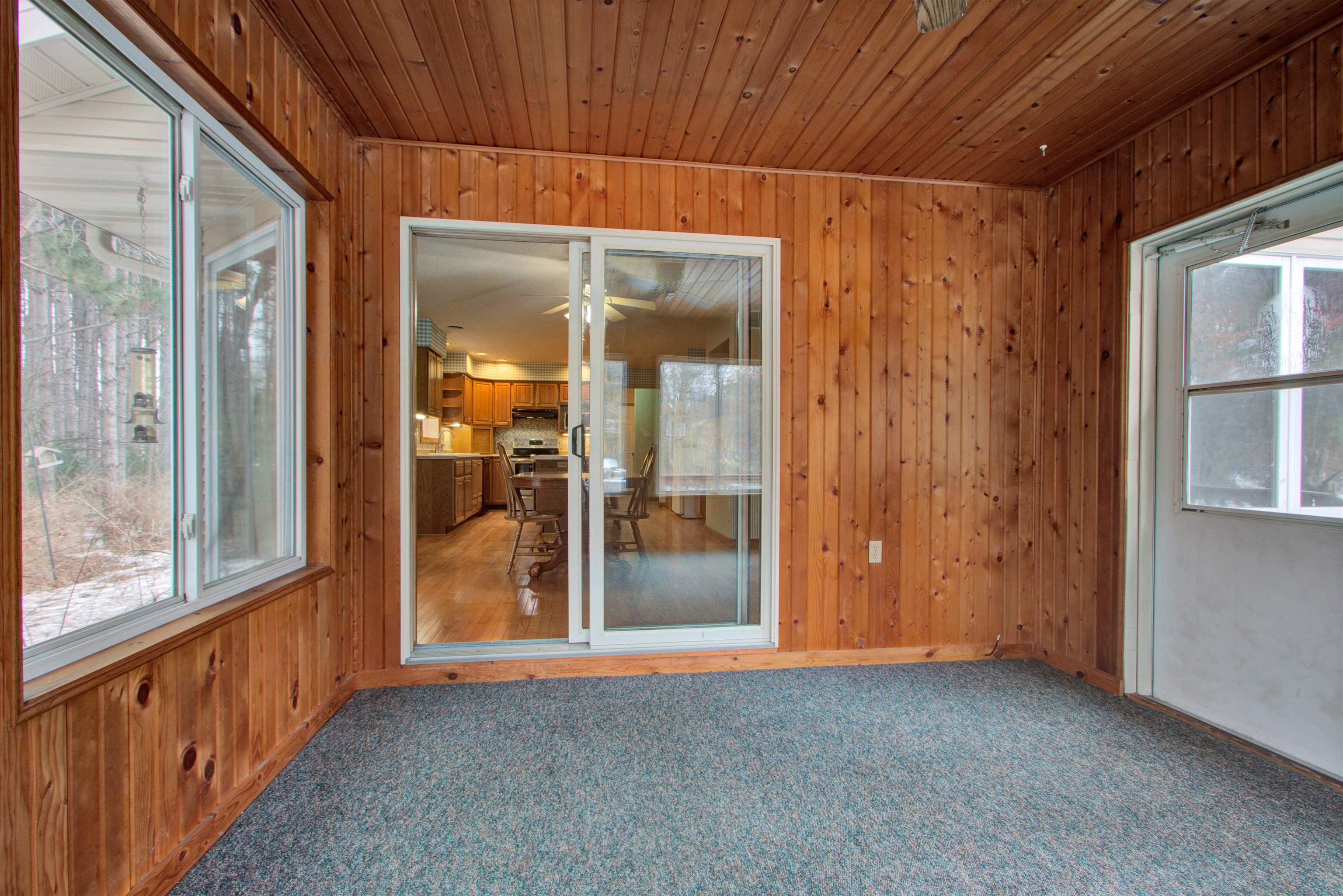 2731 HICKORY DRIVE