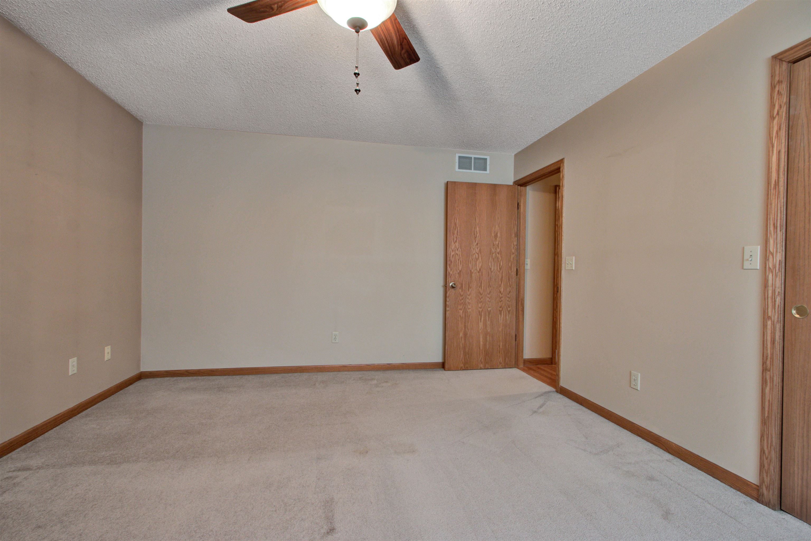 2731 HICKORY DRIVE