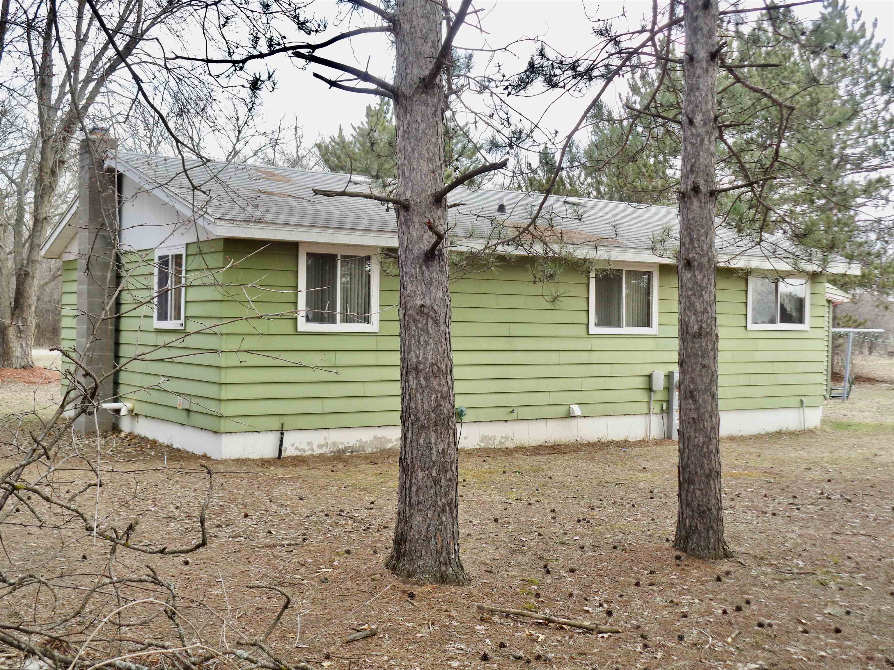 W11193 APACHE ROAD