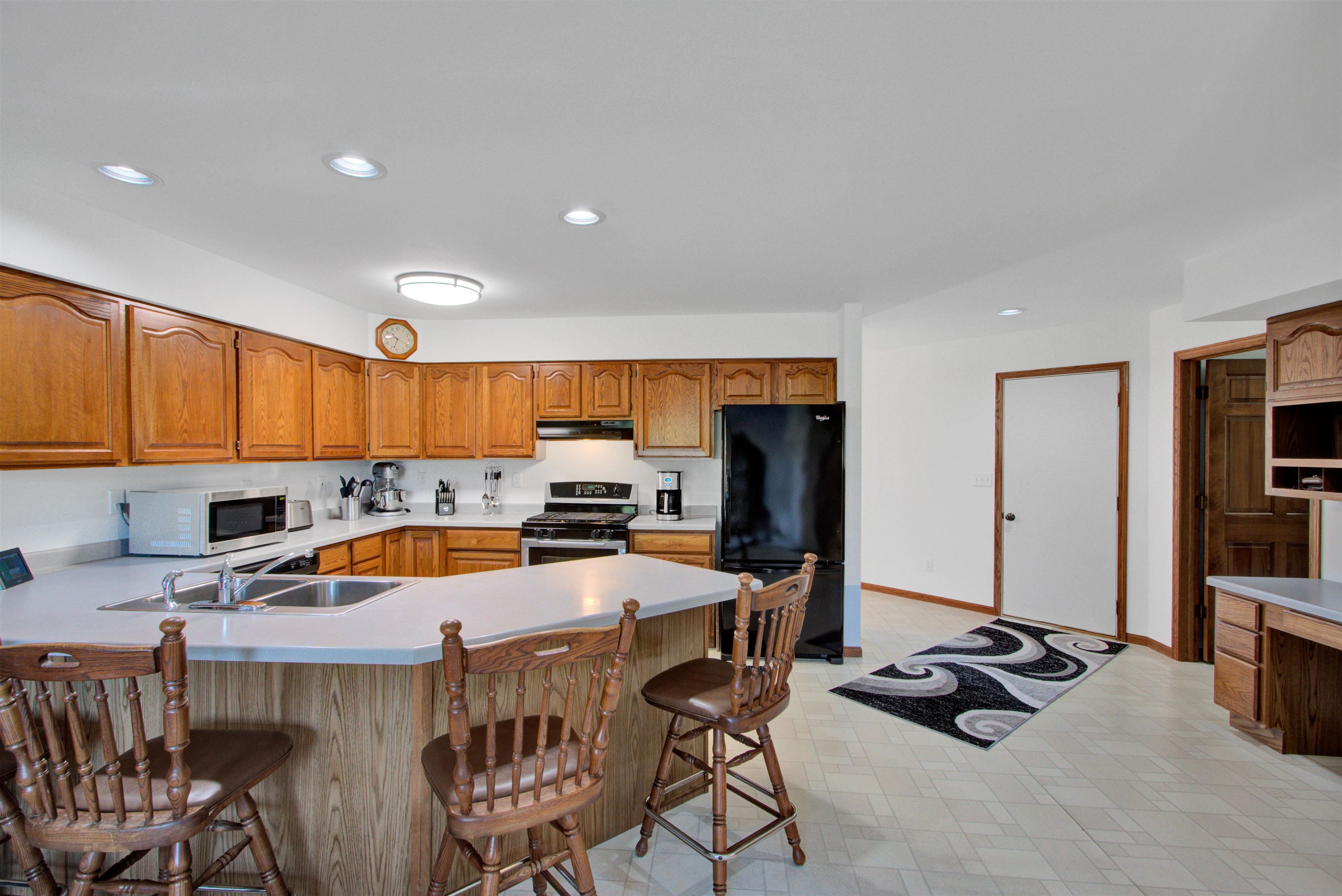 3684 GRAY LOG LANE