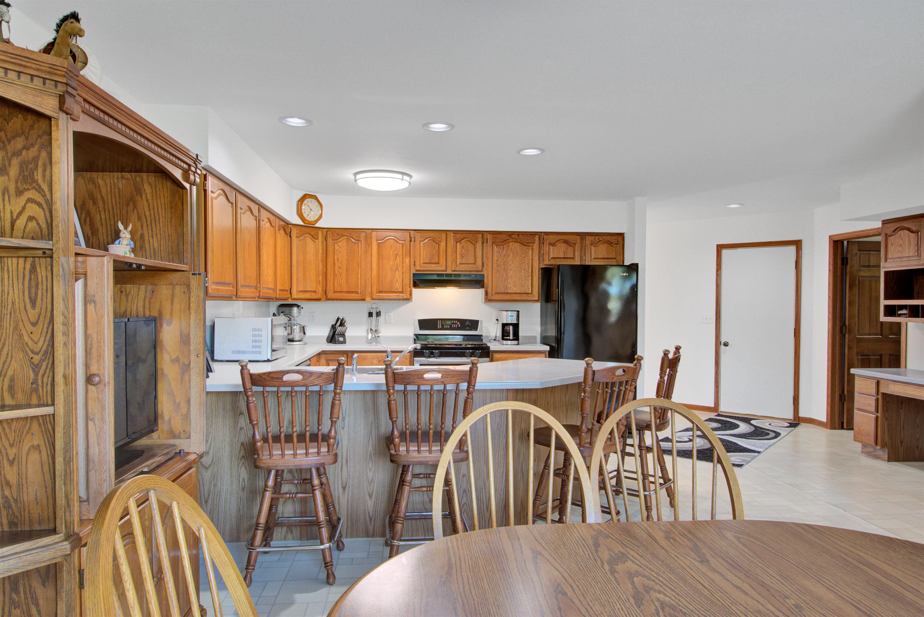3684 GRAY LOG LANE