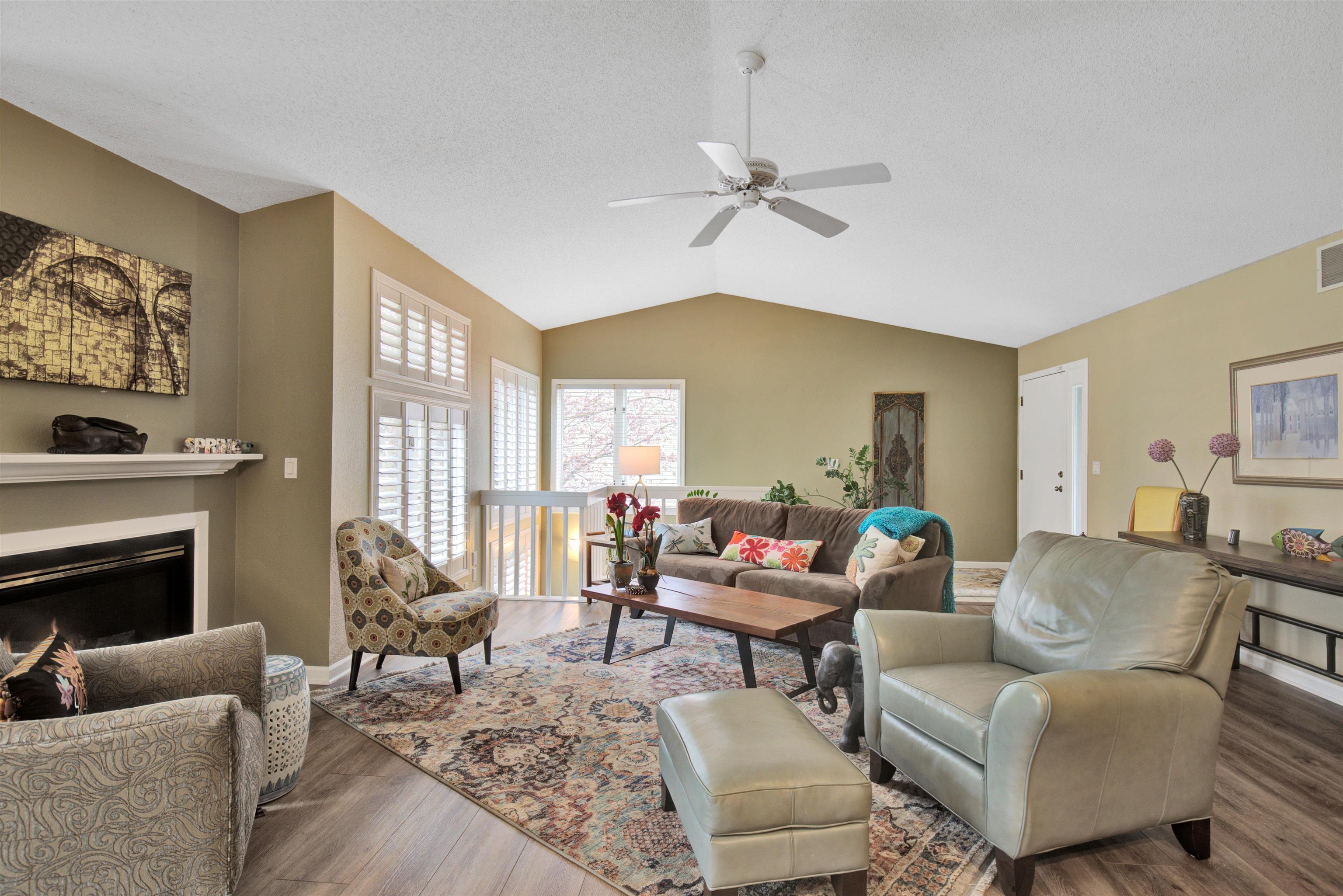 3301 YVONNE DRIVE
