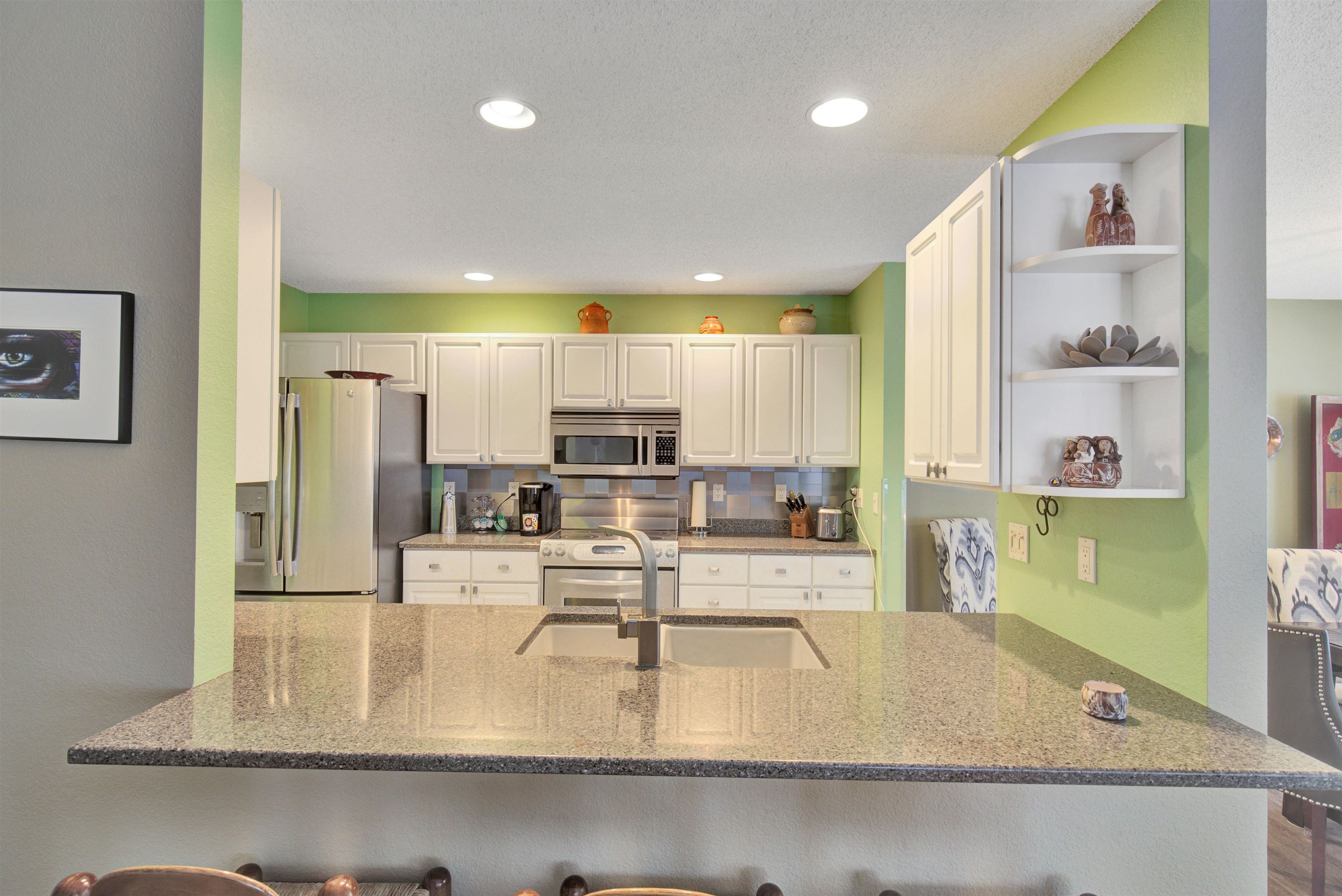 3301 YVONNE DRIVE
