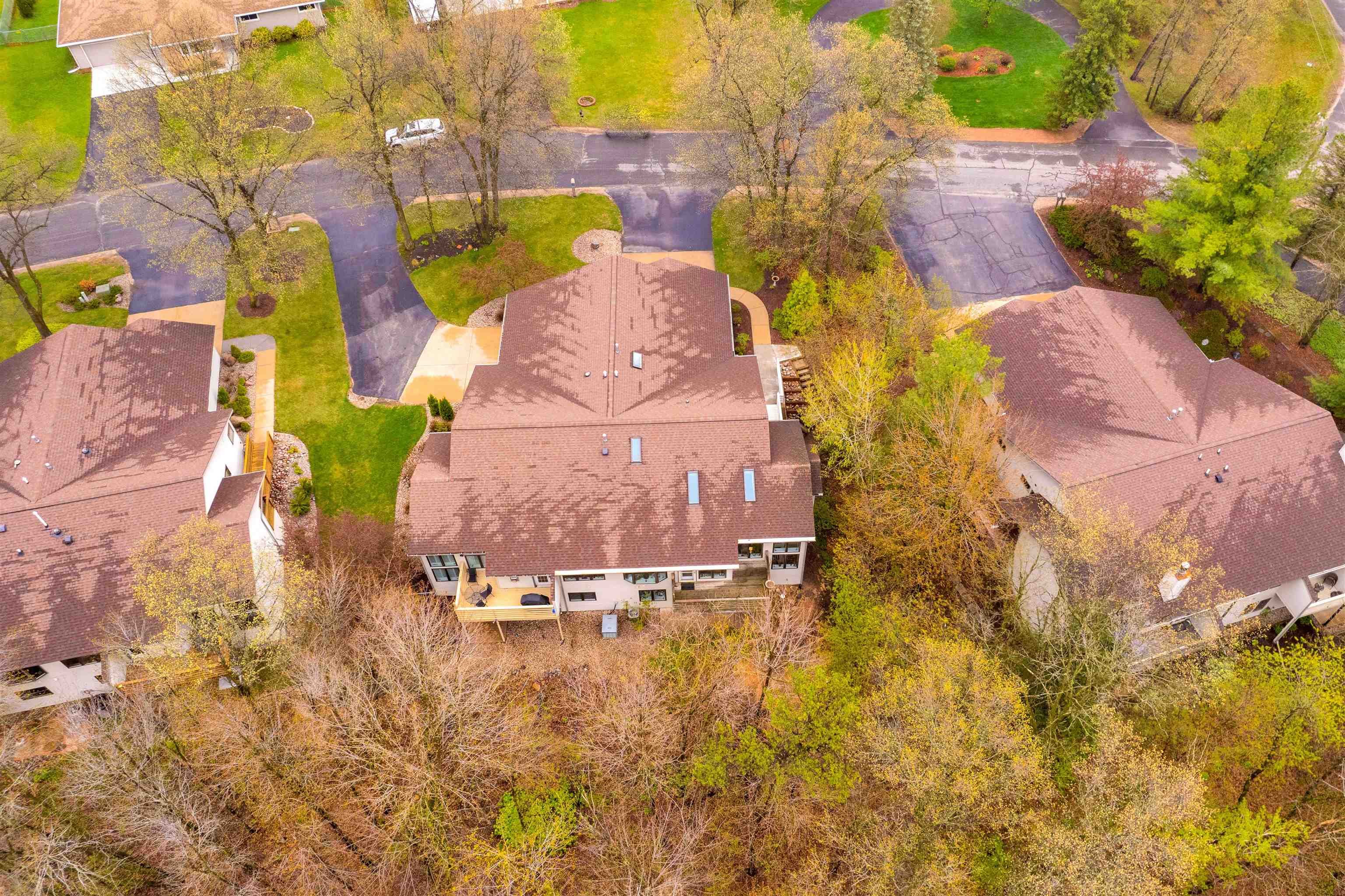 3301 YVONNE DRIVE