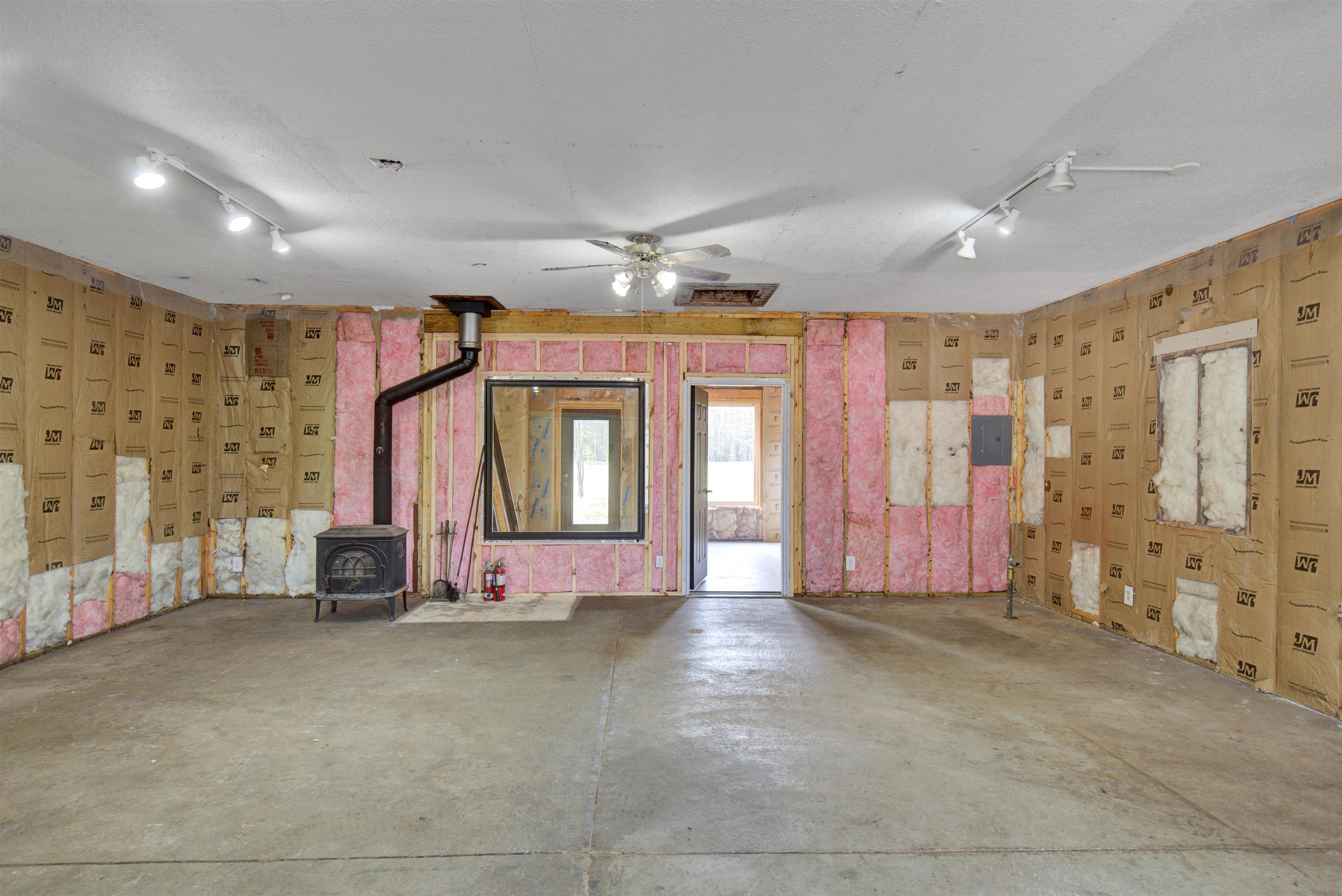 206372 COUNTY ROAD J