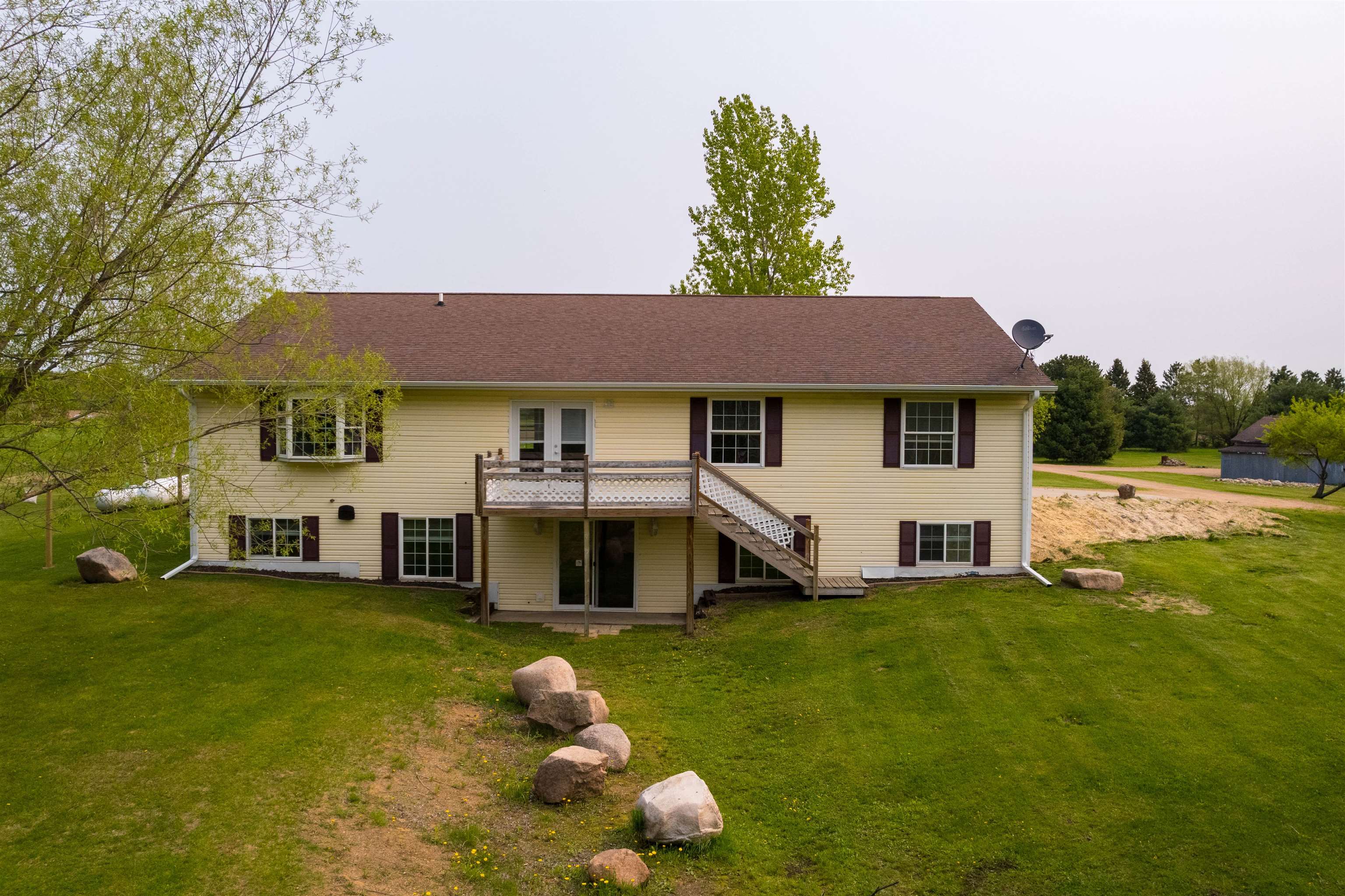 206372 COUNTY ROAD J