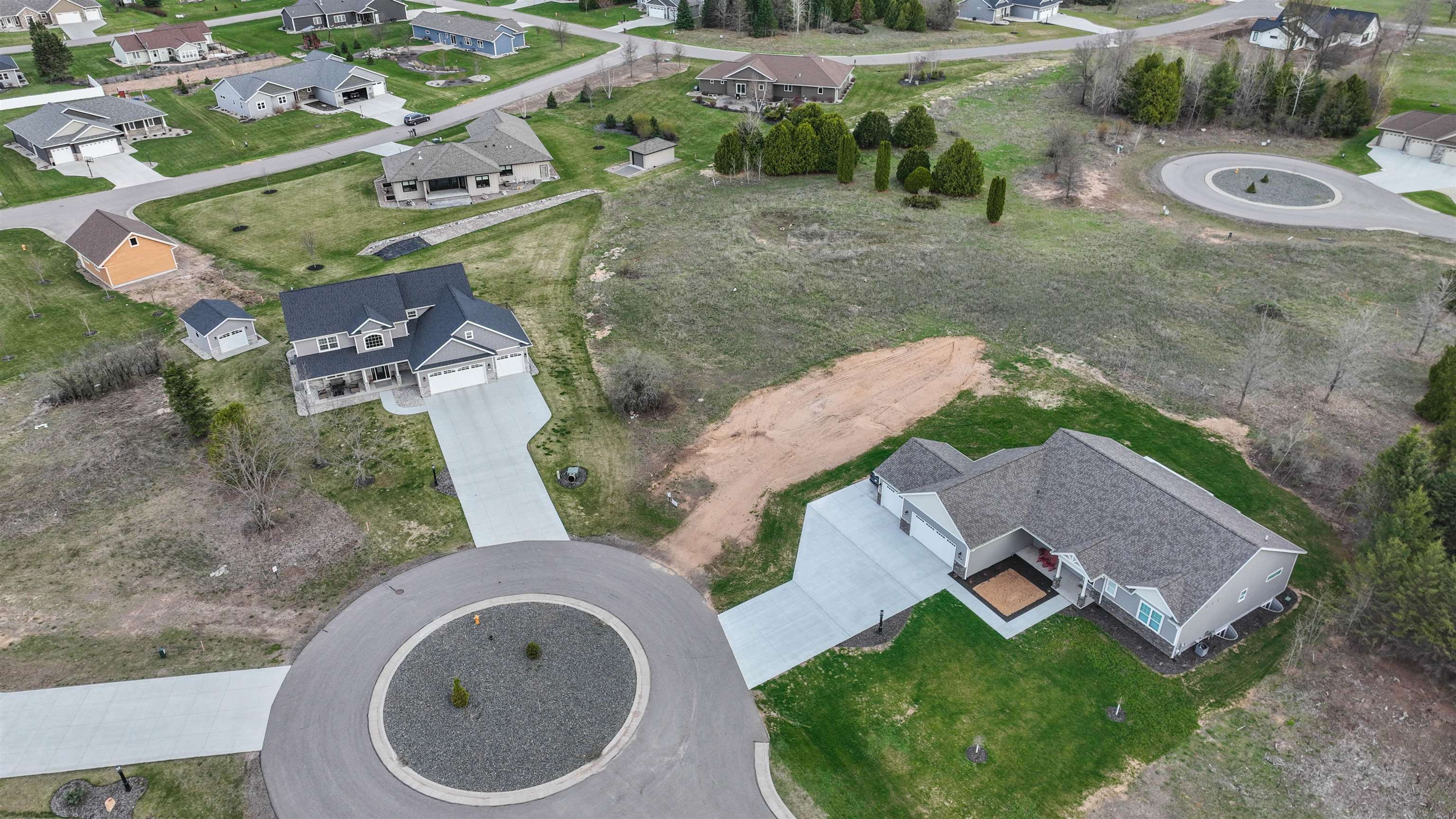 640 WEST SILVERLEAF COURT, Plover, Wisconsin 54467, ,Land,For Sale,640 WEST SILVERLEAF COURT,22231890