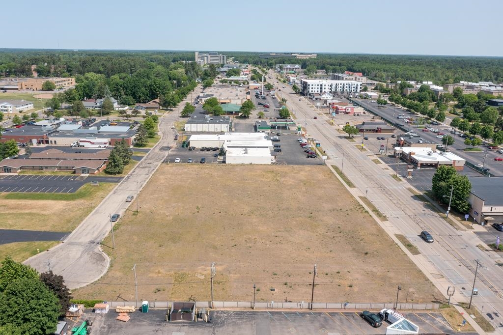 532 DIVISION STREET, Stevens Point, Wisconsin 54481, ,Commercial/industrial,For Sale,532 DIVISION STREET,22232491
