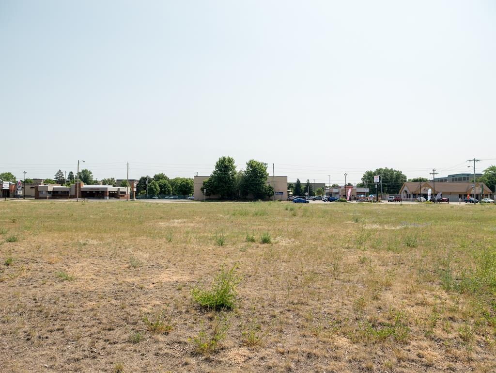 532 DIVISION STREET, Stevens Point, Wisconsin 54481, ,Commercial/industrial,For Sale,532 DIVISION STREET,22232491