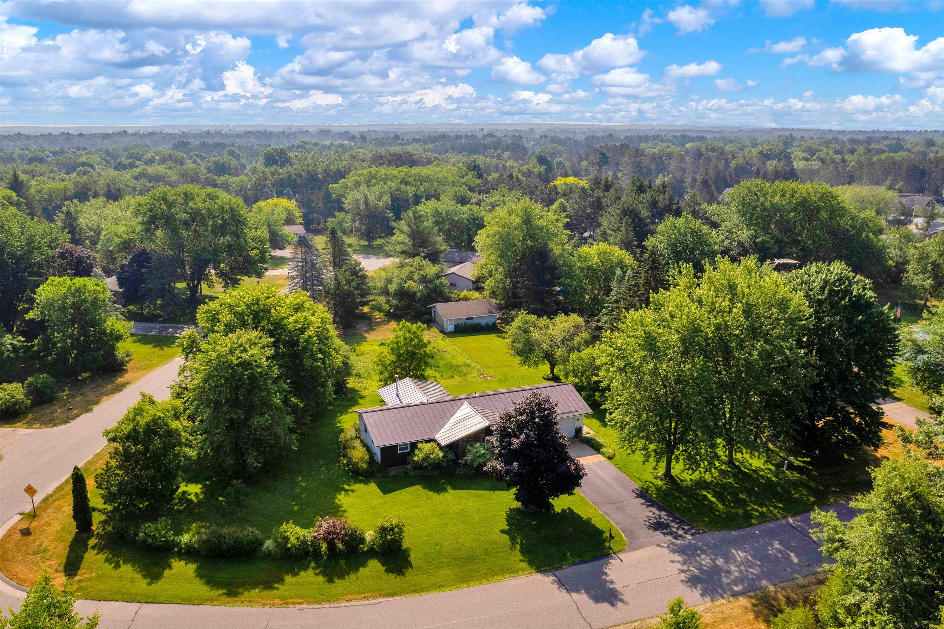 840 RAMBLE LANE