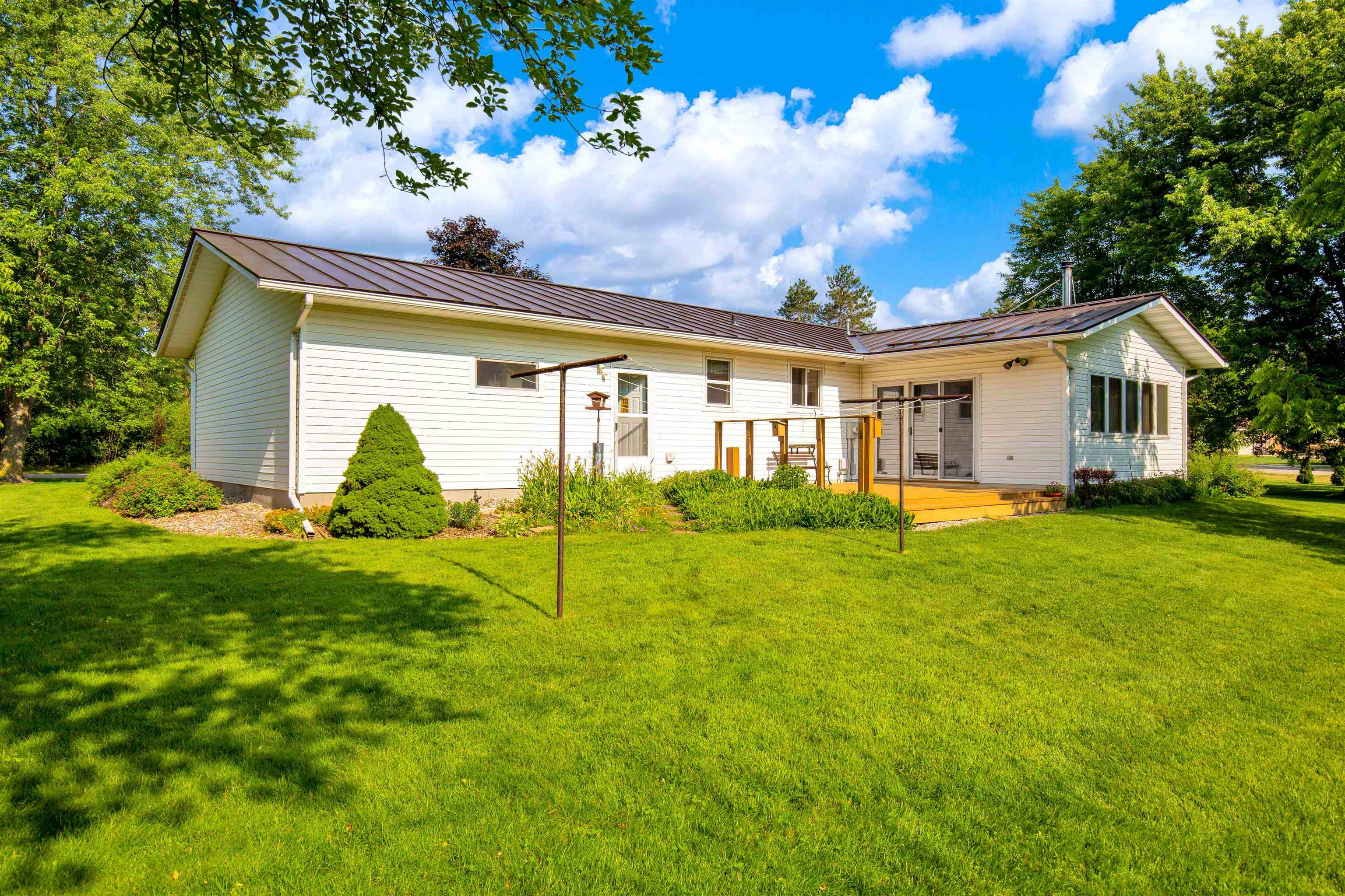 840 RAMBLE LANE