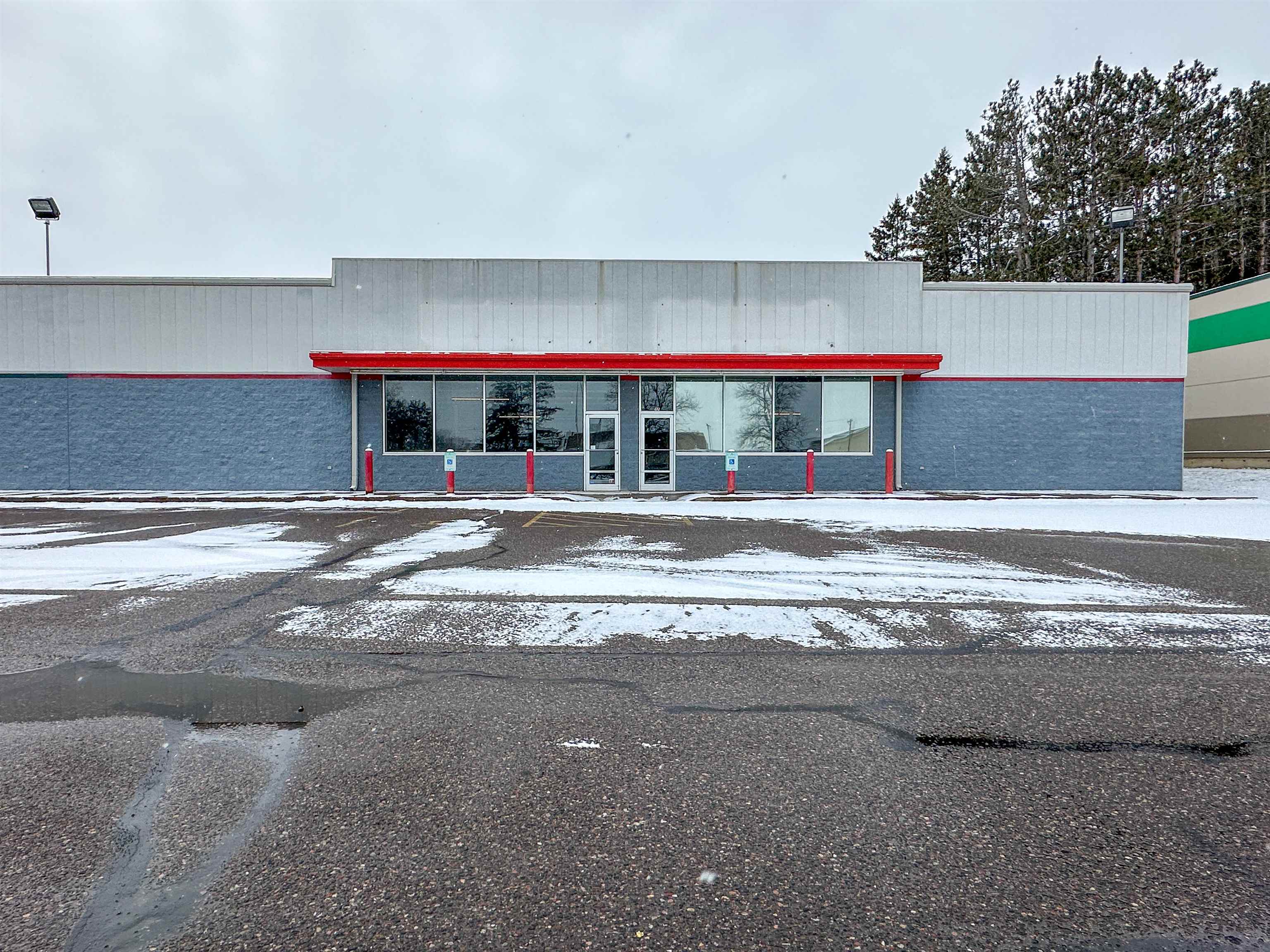 117 N 8TH STREET, Medford, Wisconsin 54451, ,Commercial/industrial,For Rent,117 N 8TH STREET,22232527