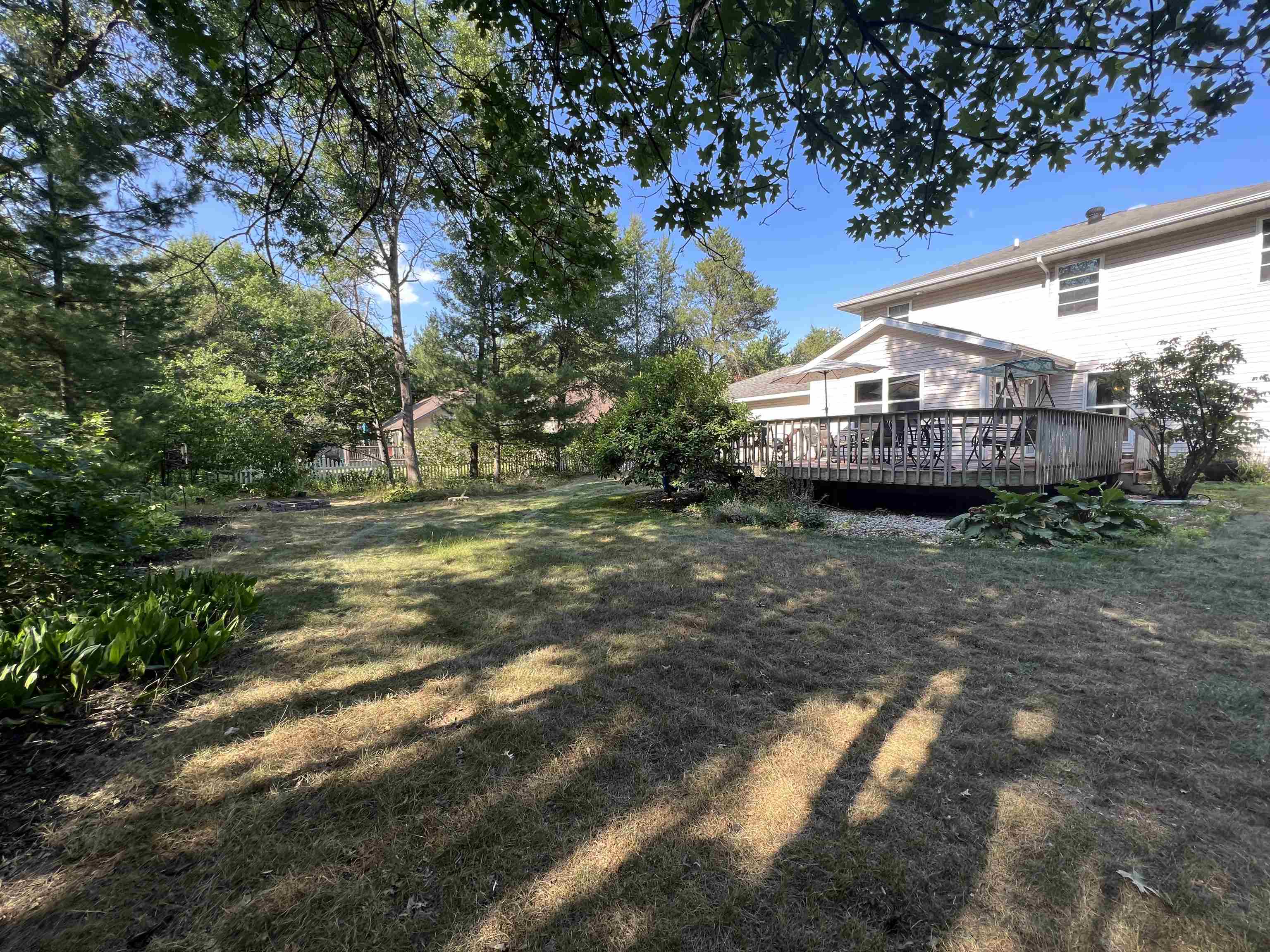 3248 LEAHY AVENUE