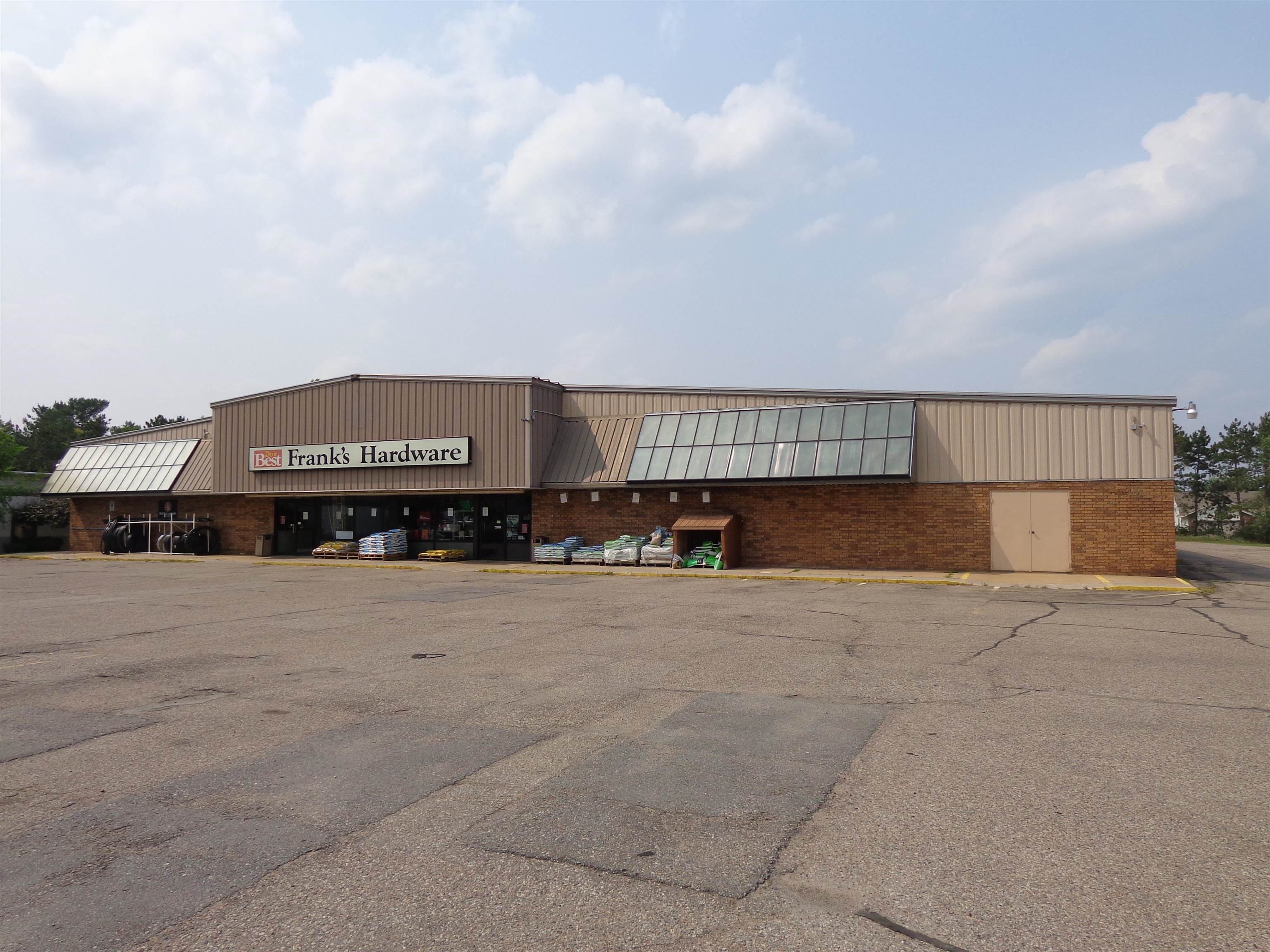 5444 STATE HIGHWAY 10 EAST, Stevens Point, Wisconsin 54482, ,Commercial/industrial,For Sale,5444 STATE HIGHWAY 10 EAST,22233007