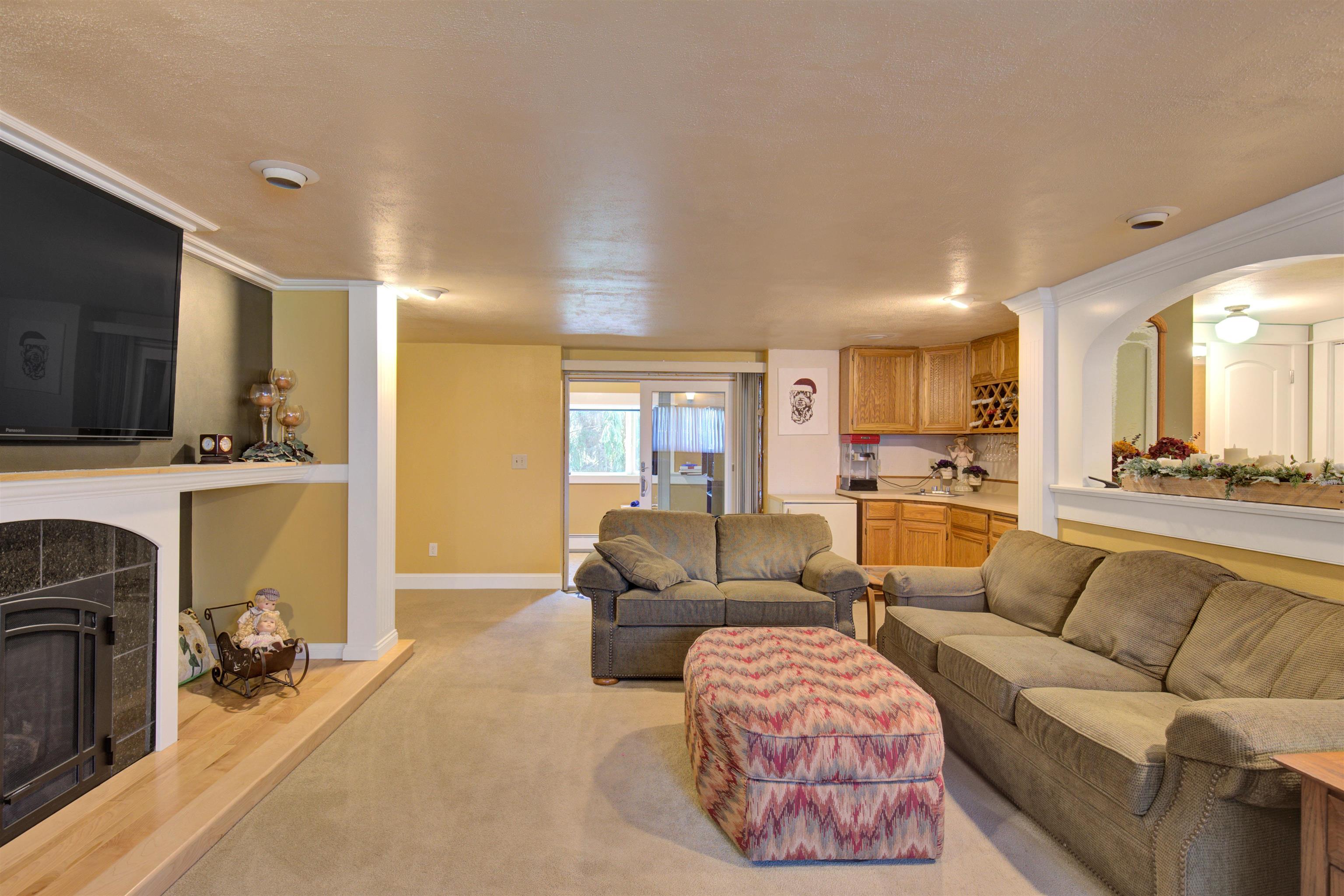 W9421 COUNTY ROAD TT