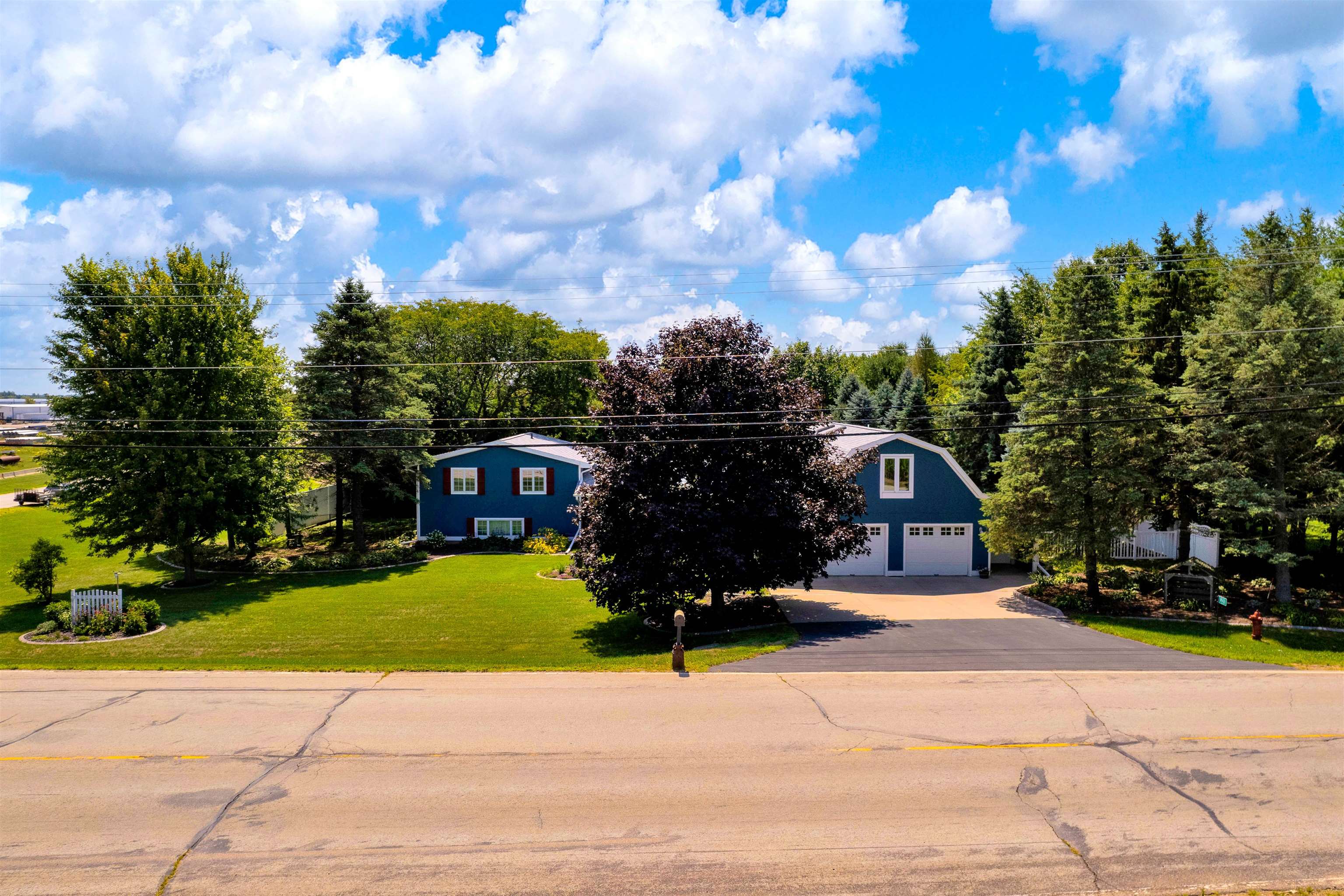 W9421 COUNTY ROAD TT