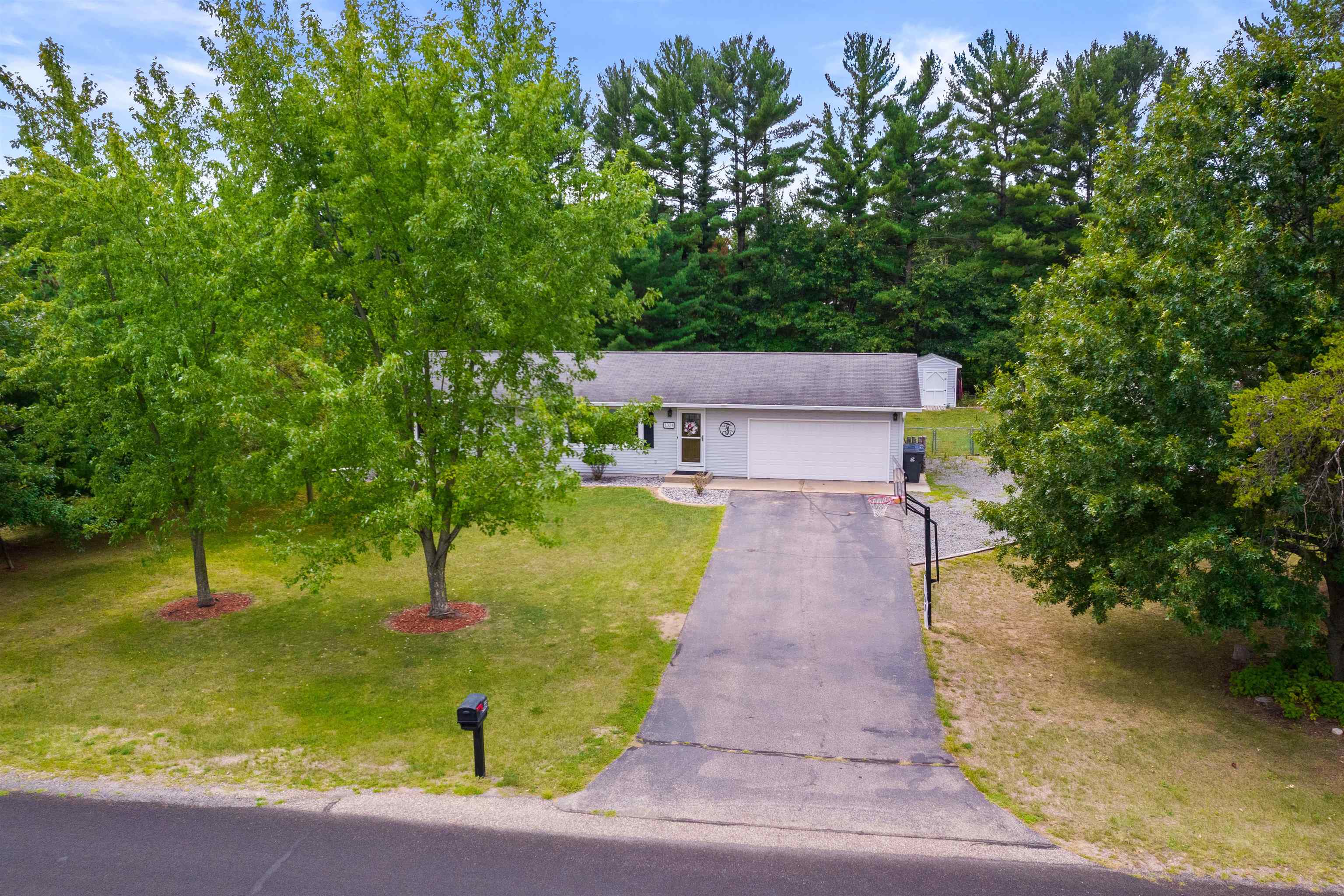 1331 ZBLEWSKI DRIVE