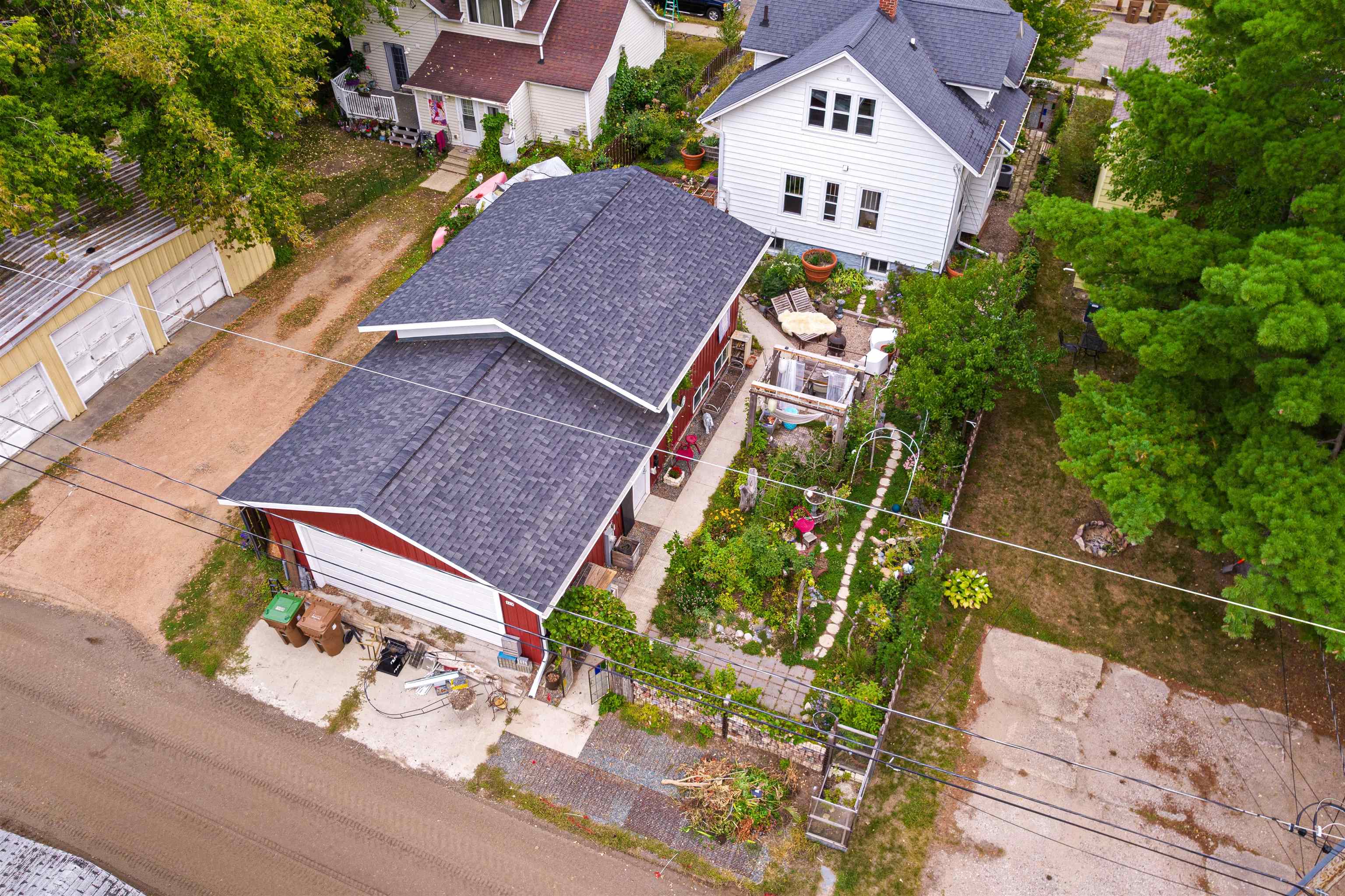 317 WASHINGTON AVENUE