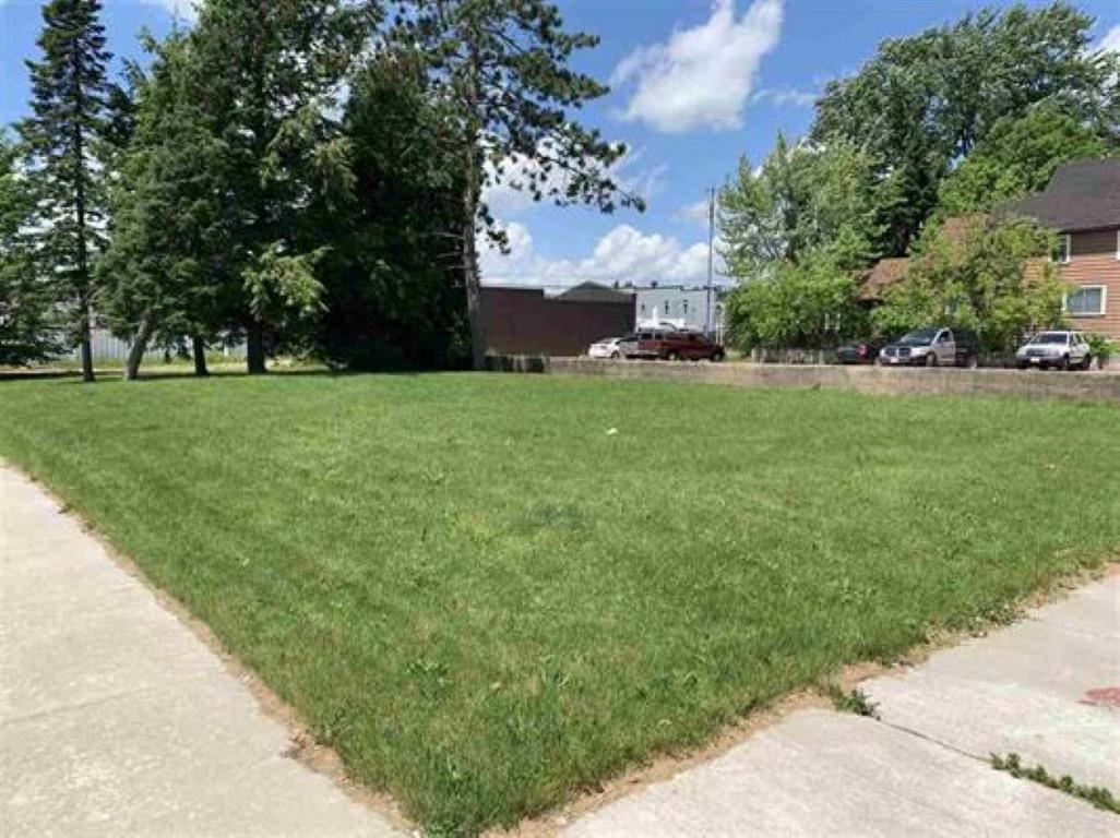 109 E 6TH STREET, Marshfield, Wisconsin 54449, ,Land,For Sale,109 E 6TH STREET,22234370