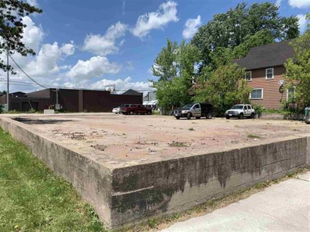 109 E 6TH STREET, Marshfield, Wisconsin 54449, ,Land,For Sale,109 E 6TH STREET,22234370