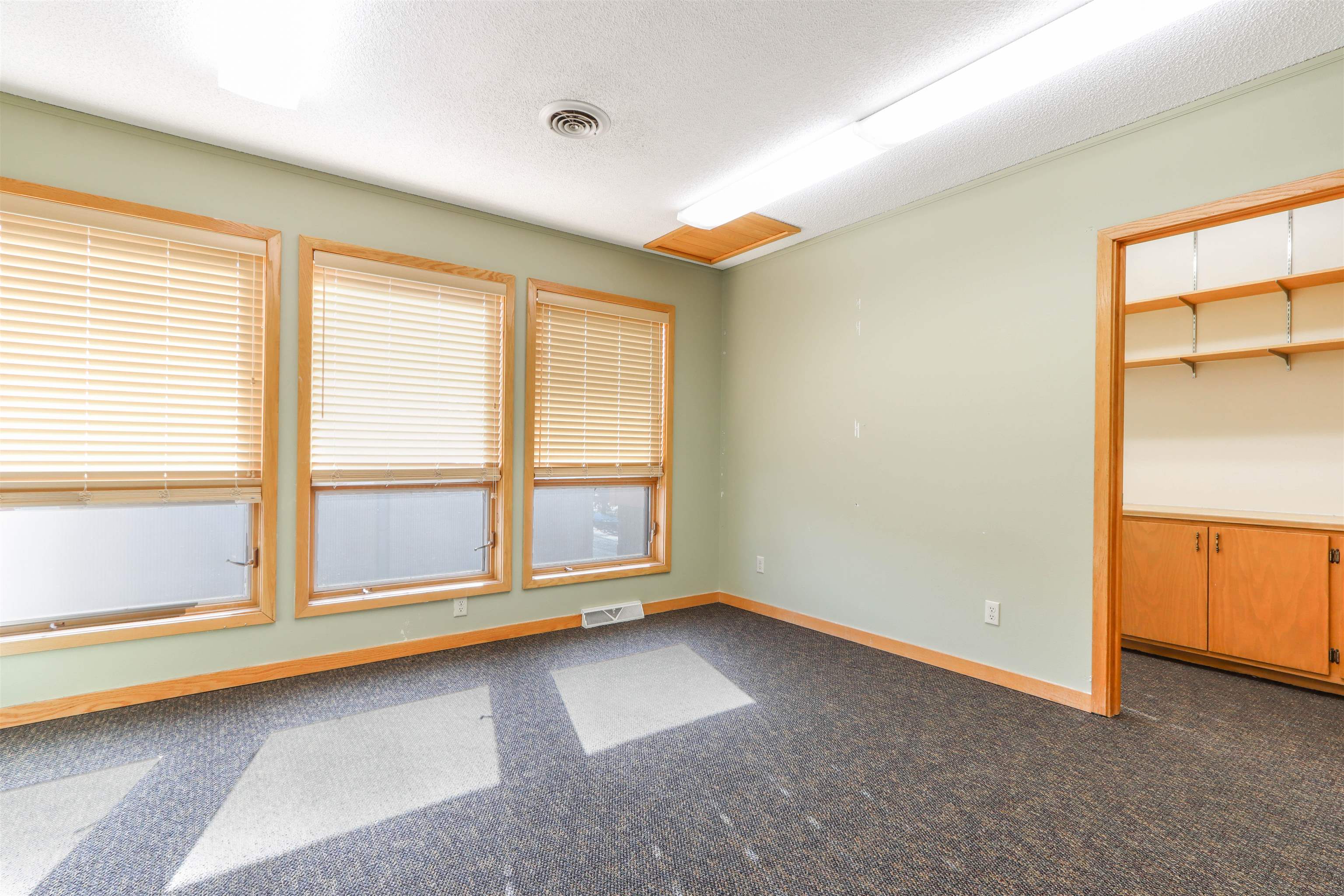 3000 MINNESOTA AVENUE, Stevens Point, Wisconsin 54481, ,Commercial/industrial,For Sale,3000 MINNESOTA AVENUE,22234378